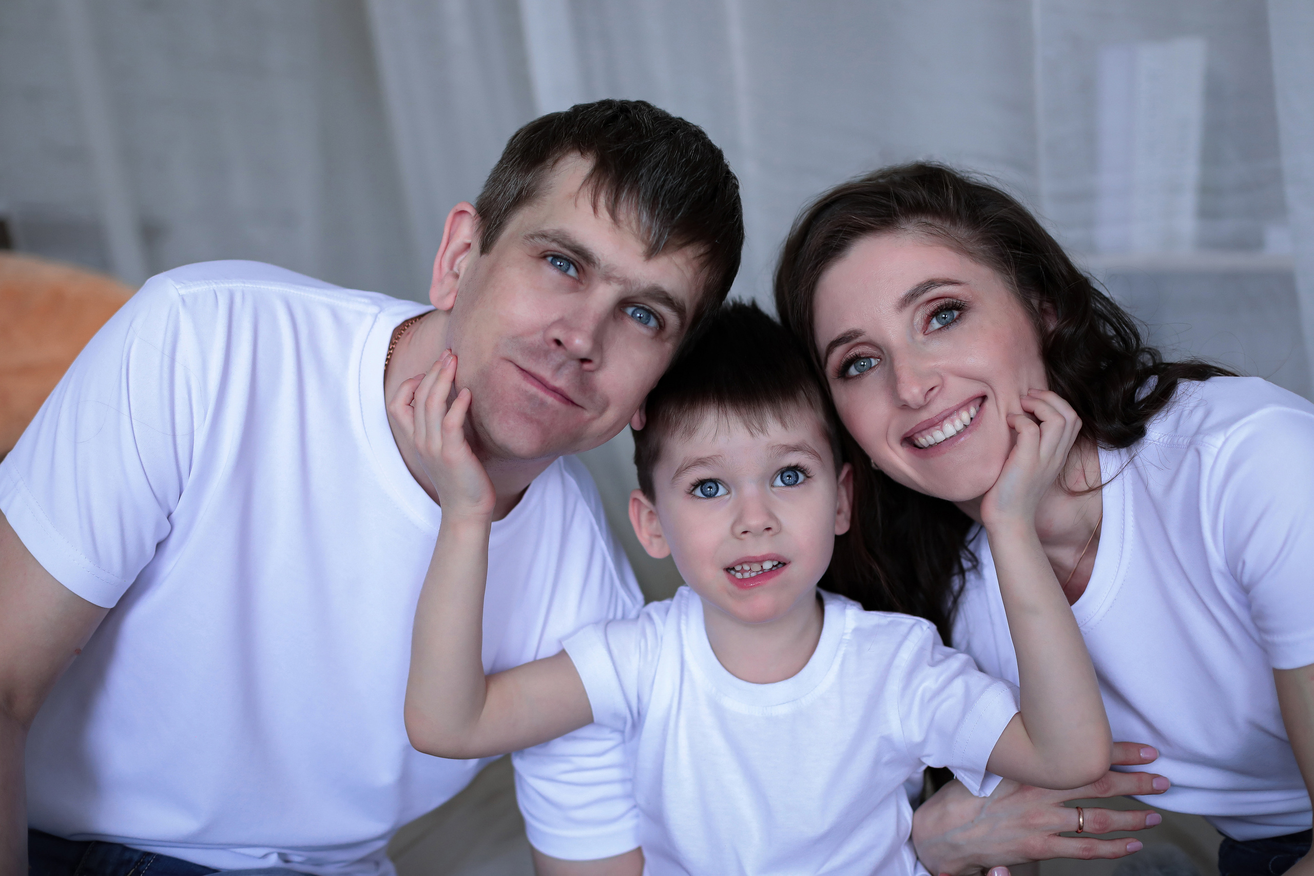 Татьяна, Илья и Ярослав. Фотограф г. Хабаровск. Семейные и индивидуальные съёмки