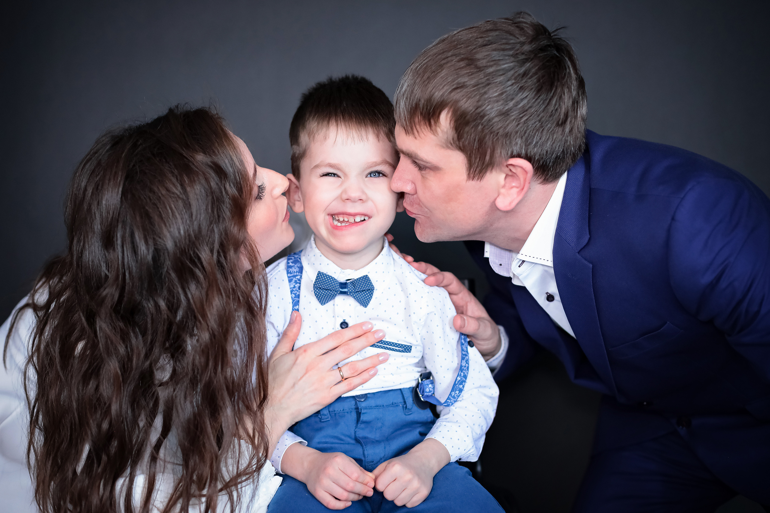 Татьяна, Илья и Ярослав. Фотограф г. Хабаровск. Семейные и индивидуальные съёмки