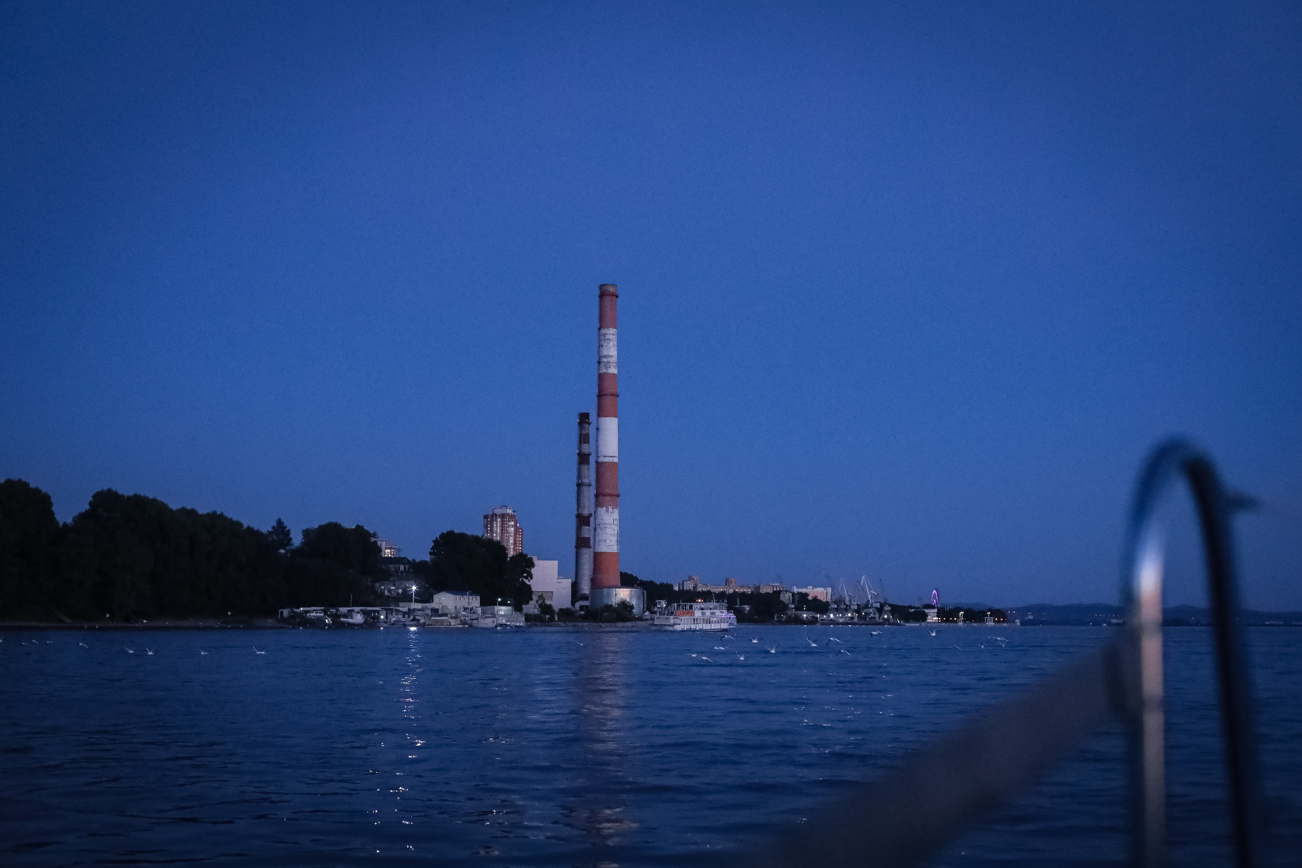 Нина и Денис на яхте. Фотограф г. Хабаровск. Семейные и индивидуальные съёмки