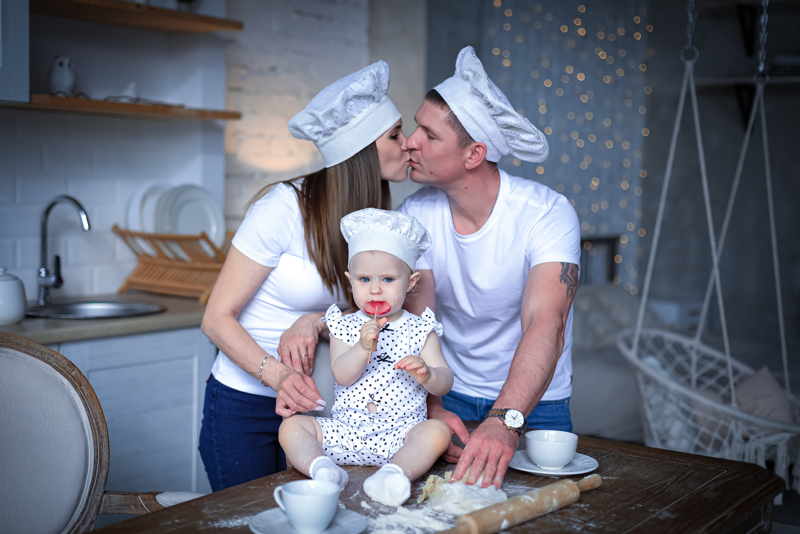 Мария, Роман и Таисия. Фотограф г. Хабаровск. Семейные и индивидуальные съёмки