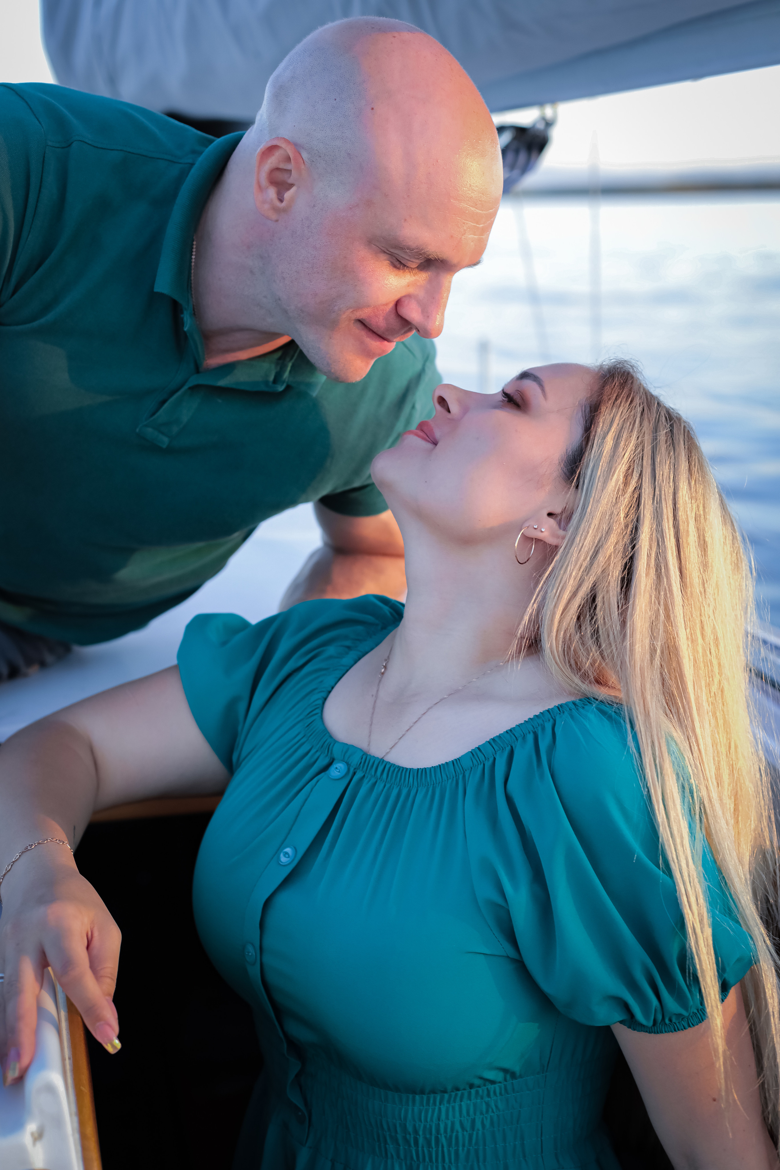 Нина и Денис на яхте. Фотограф г. Хабаровск. Семейные и индивидуальные съёмки