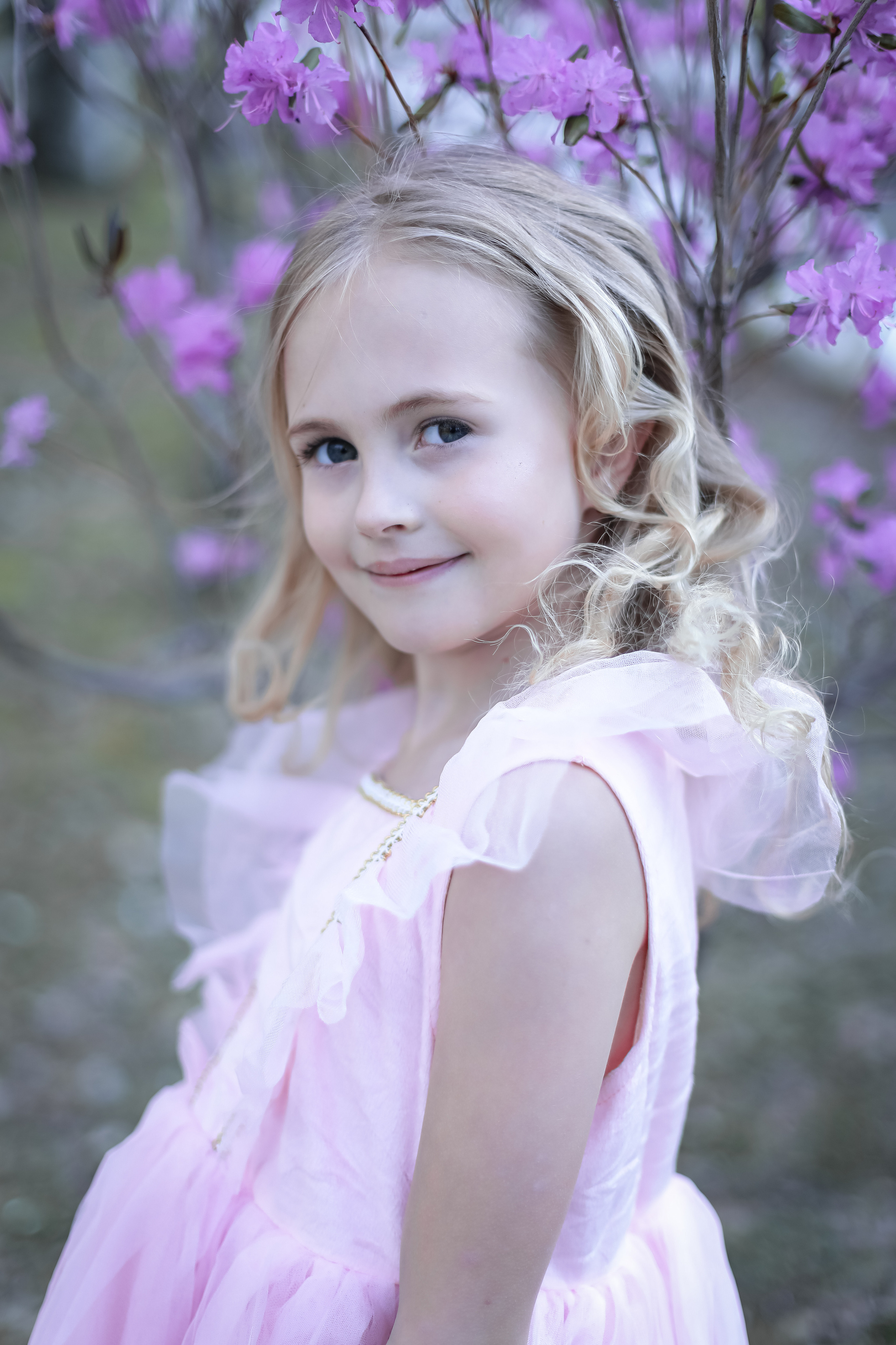 Фотосессия в цветении май 2023. Фотограф г. Хабаровск. Семейные и индивидуальные съёмки