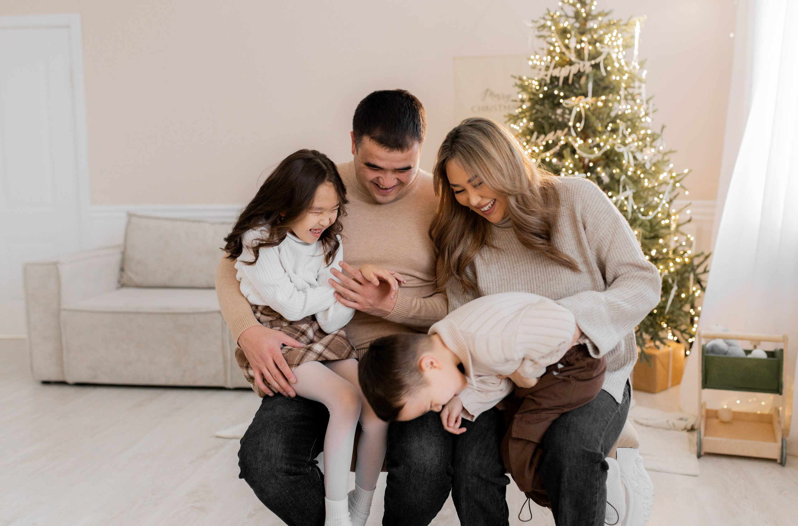 Жаник, Алина, Айлана, Таир