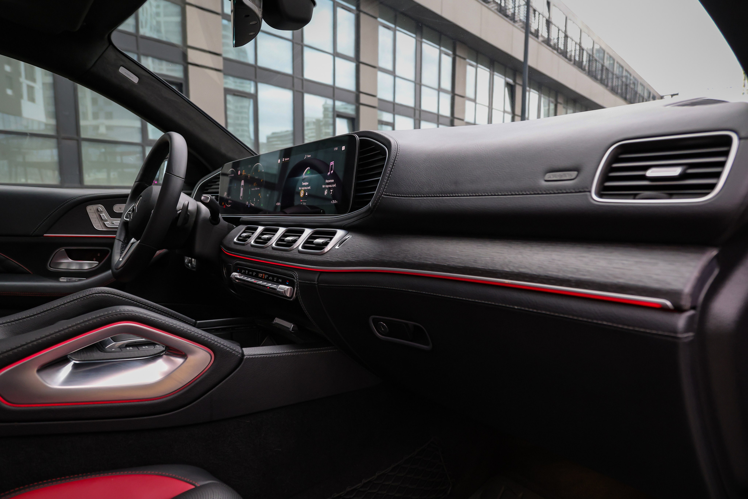 2021 MERCEDES GLE. Mixturecaptures