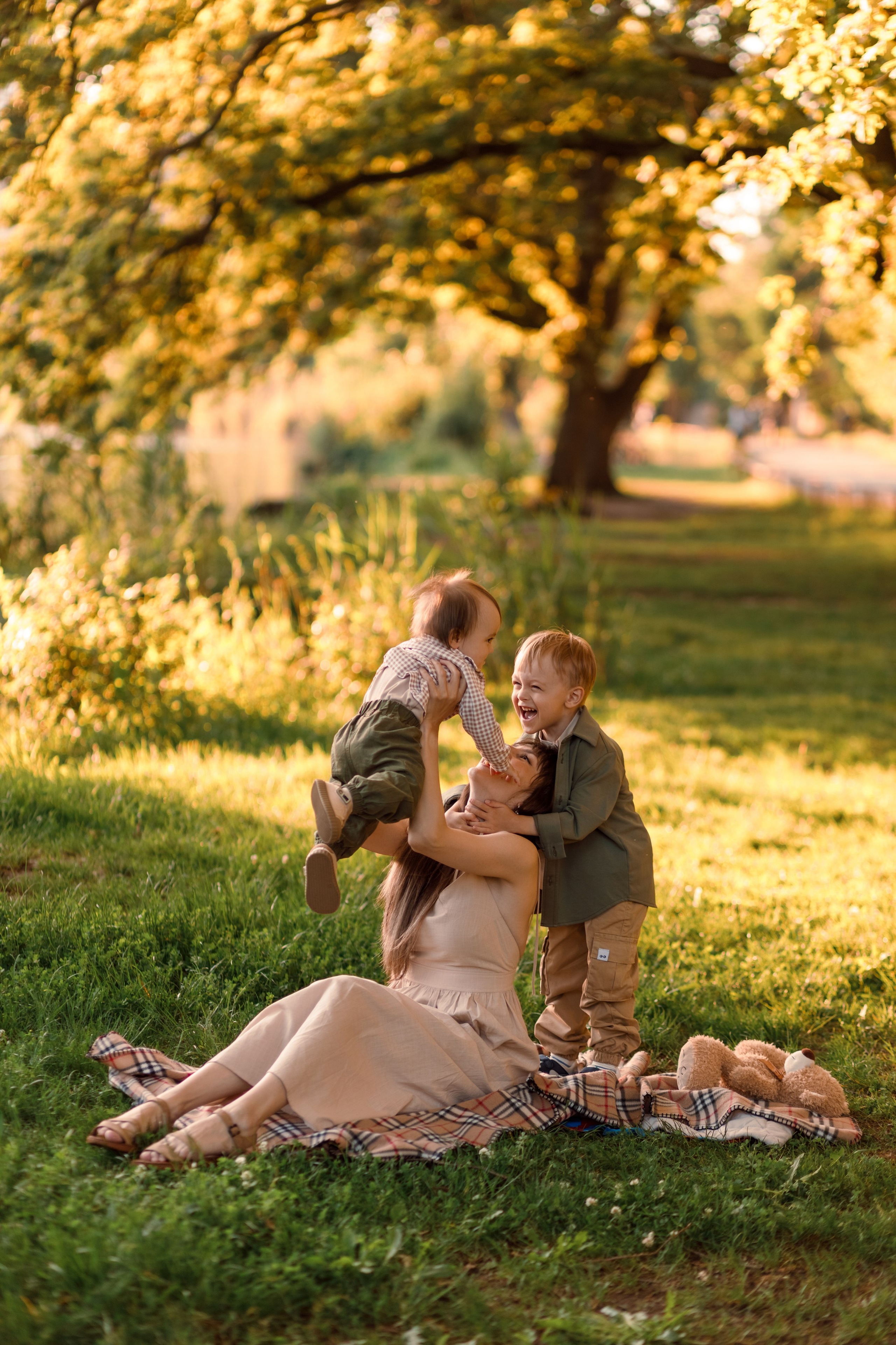 Лилия (парк Солнечный остров). Семейный и детский фотограф в Краснодаре Элона Литвинова