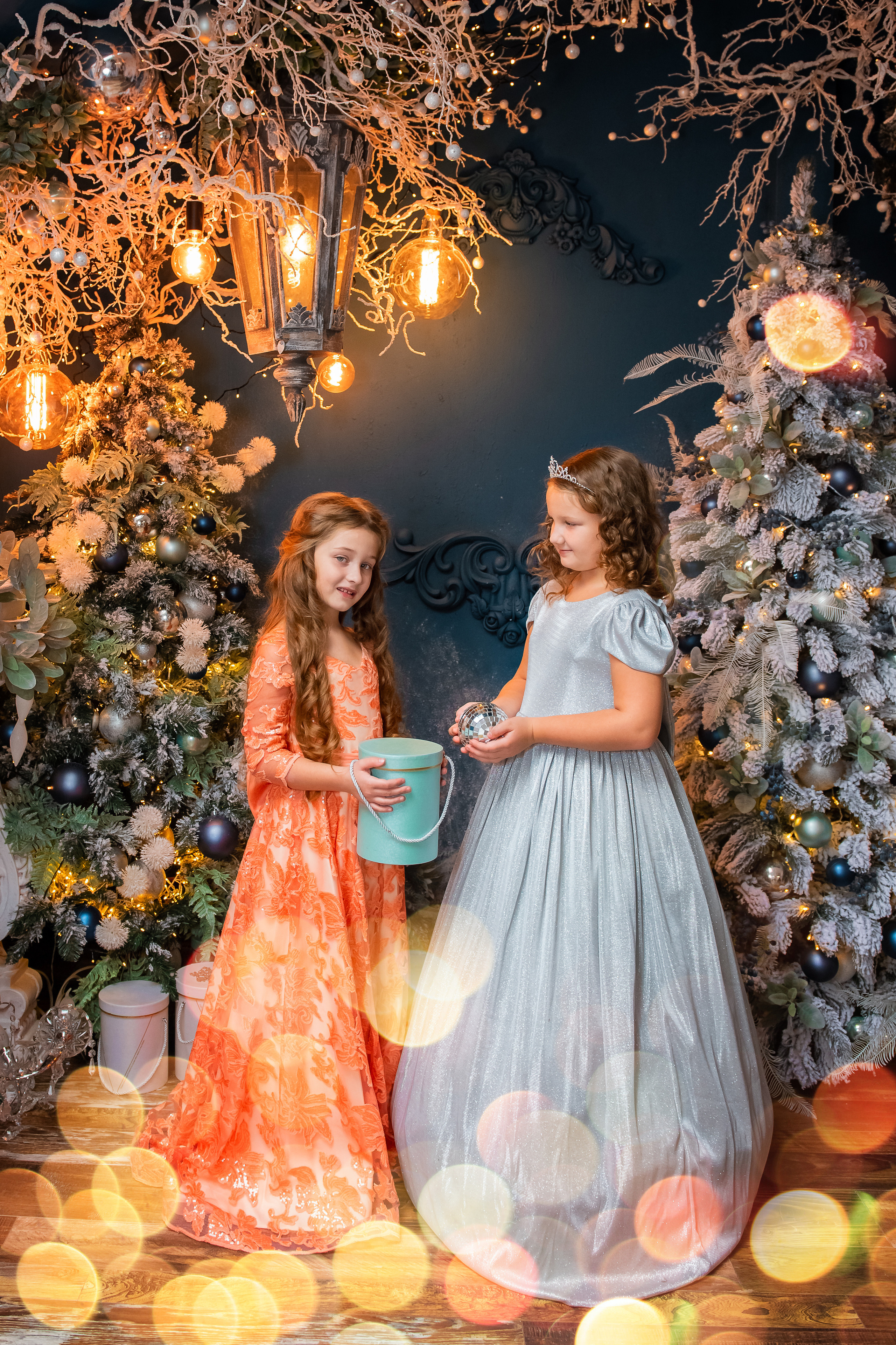 Новогодняя фотосессия для сестренок. Семейный и детский фотограф в Краснодарском крае Натали Фищенко