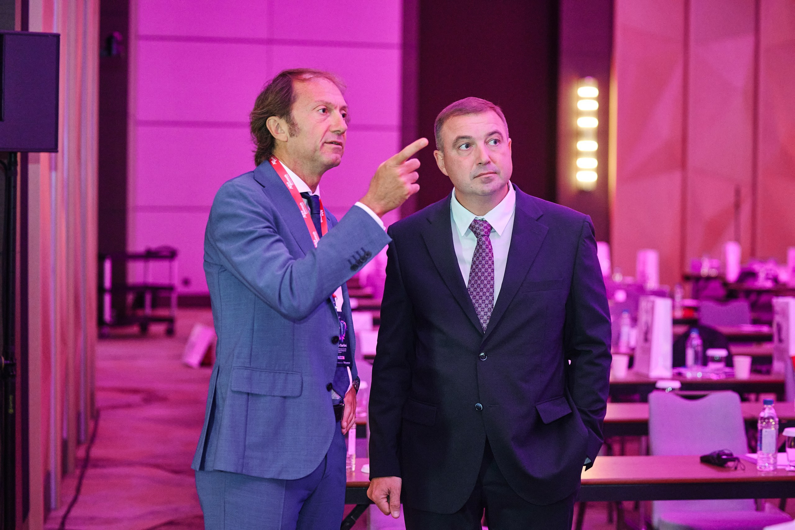 Конгресс имплантологов Neo Biotech 2025. Антон Артюшин, портретный фотограф. Москва