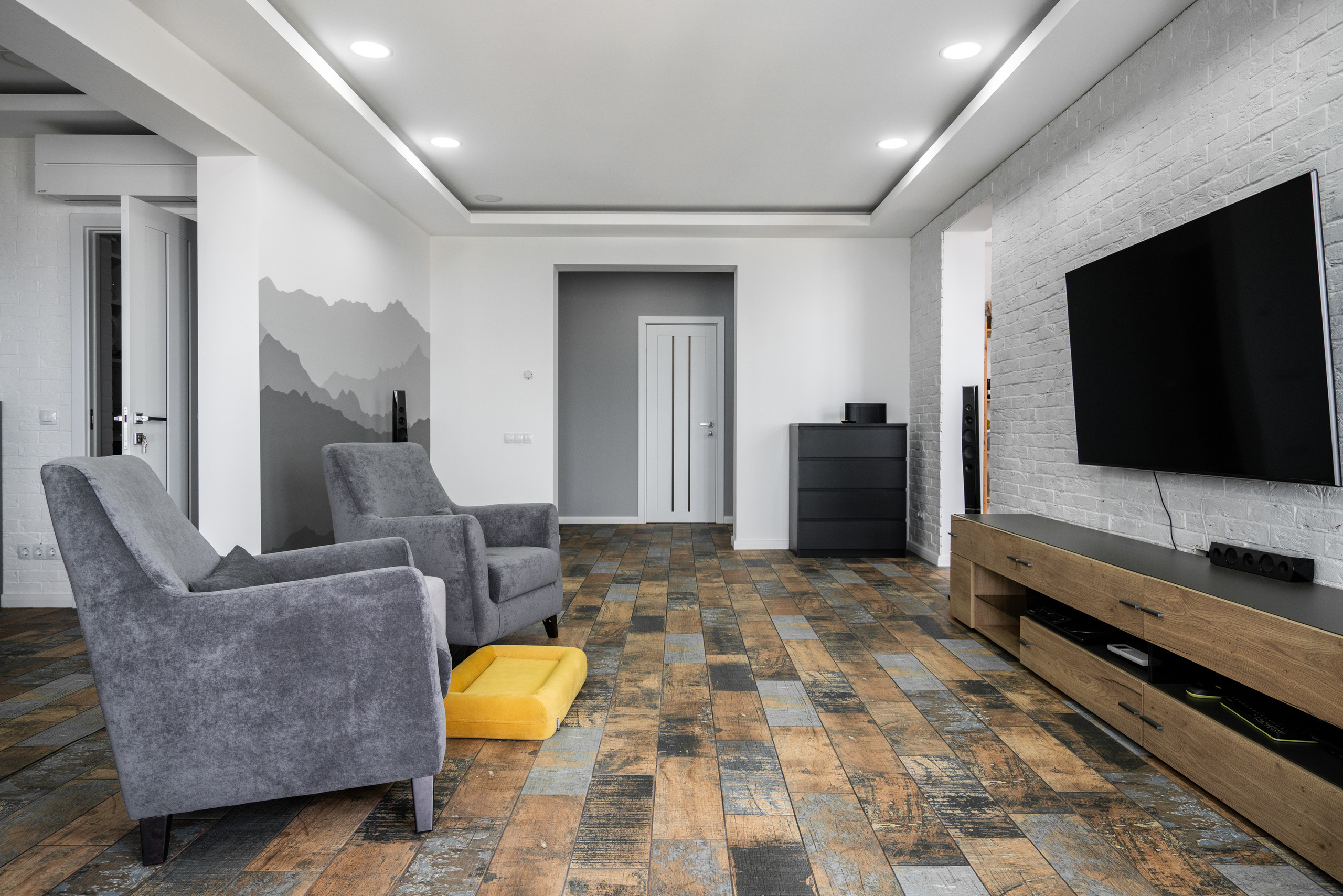 Гаражная. Создаю контент для бизнеса- Андрей Корниенко и упаковываю компании и экспертов в Краснодаре