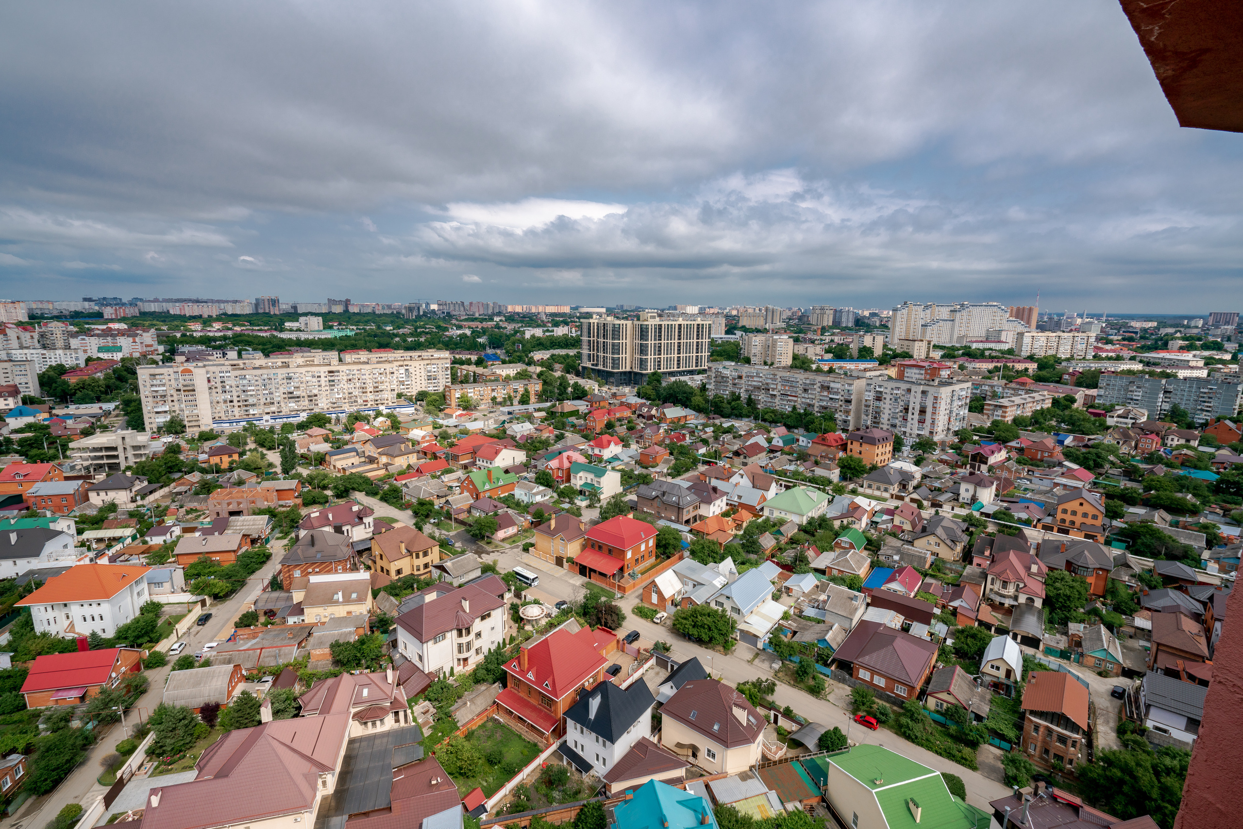 Гаражная. Создаю контент для бизнеса- Андрей Корниенко и упаковываю компании и экспертов в Краснодаре