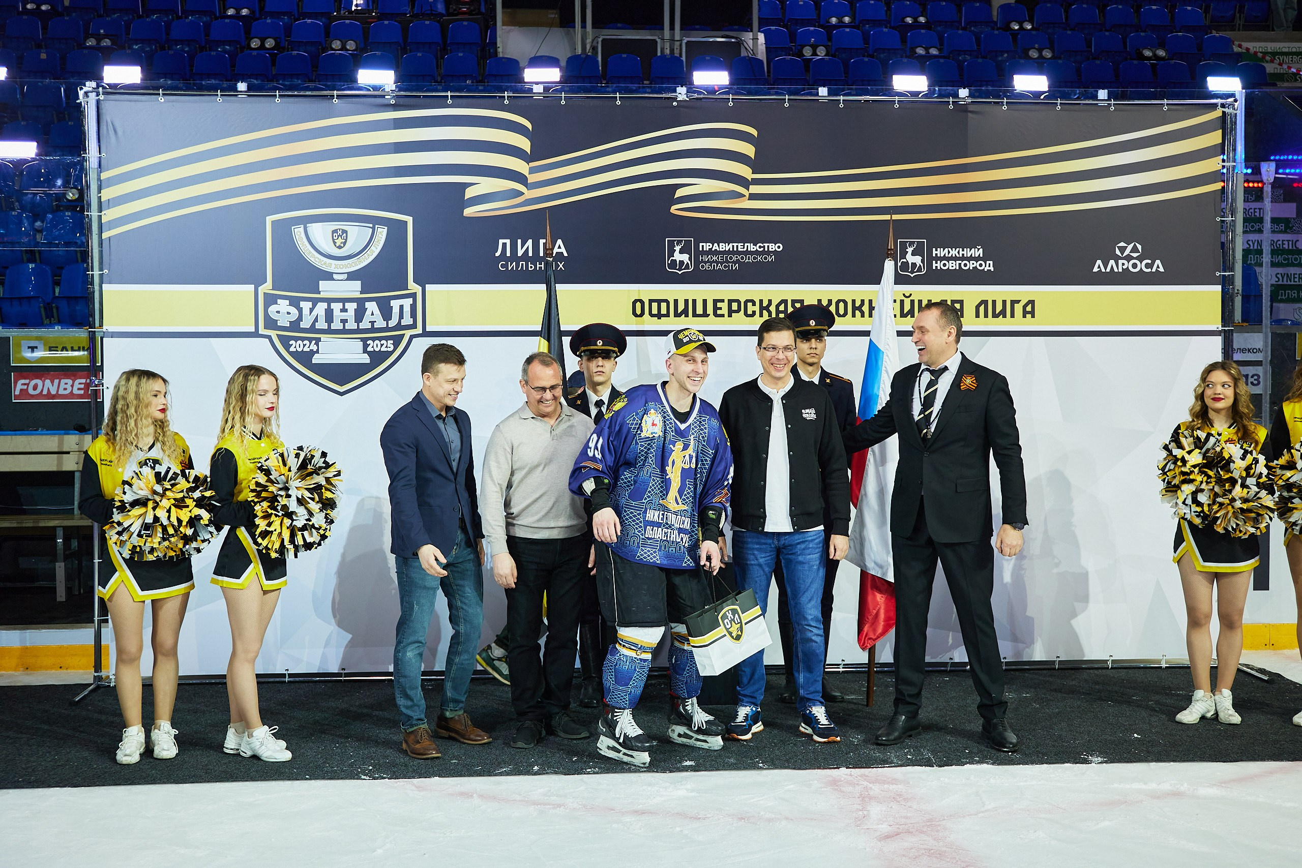 Репортаж. Офицерская хоккейная лига 2025 год. Спортивный фотограф Некрасов Денис