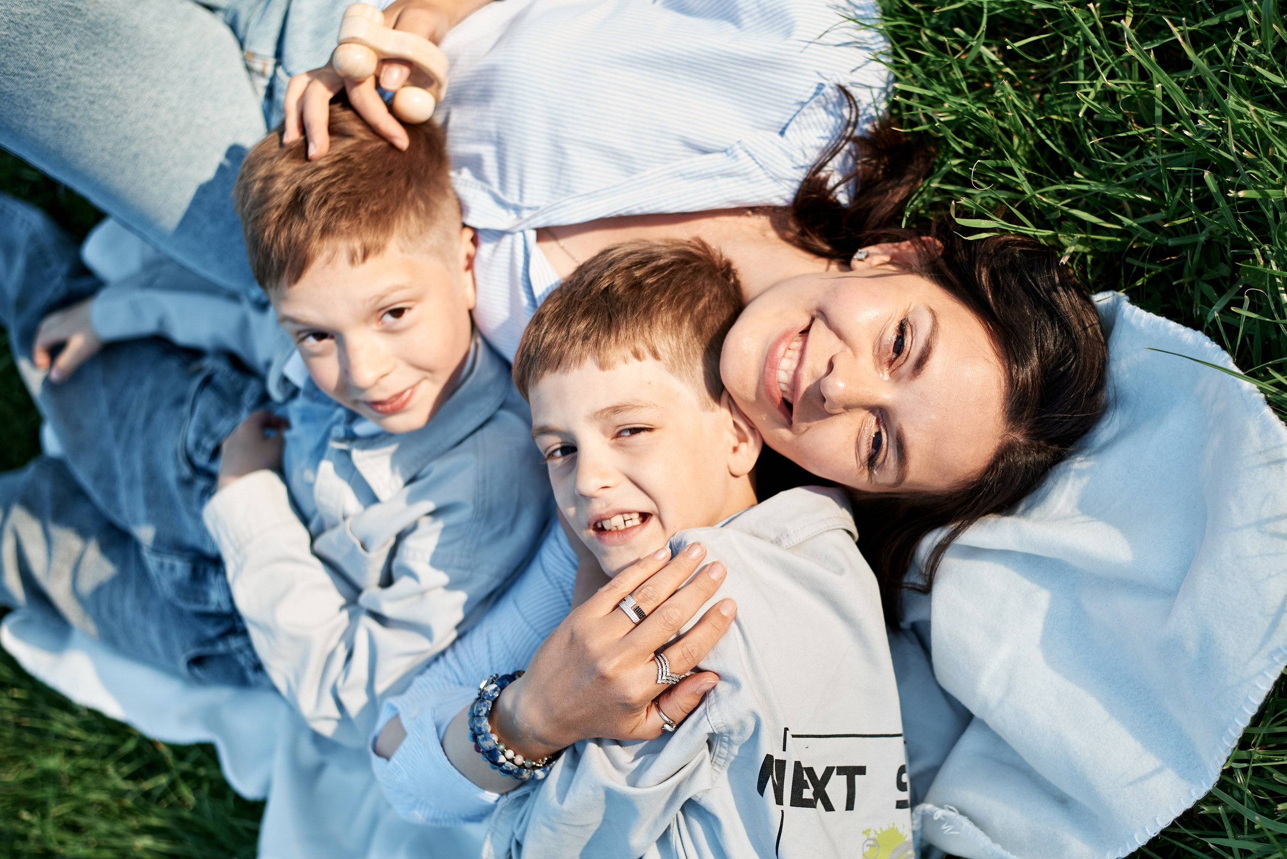 Мыльные пузыри. Семейная фотопрогулка. Семейный фотограф в Железнодорожном Масаева Елена