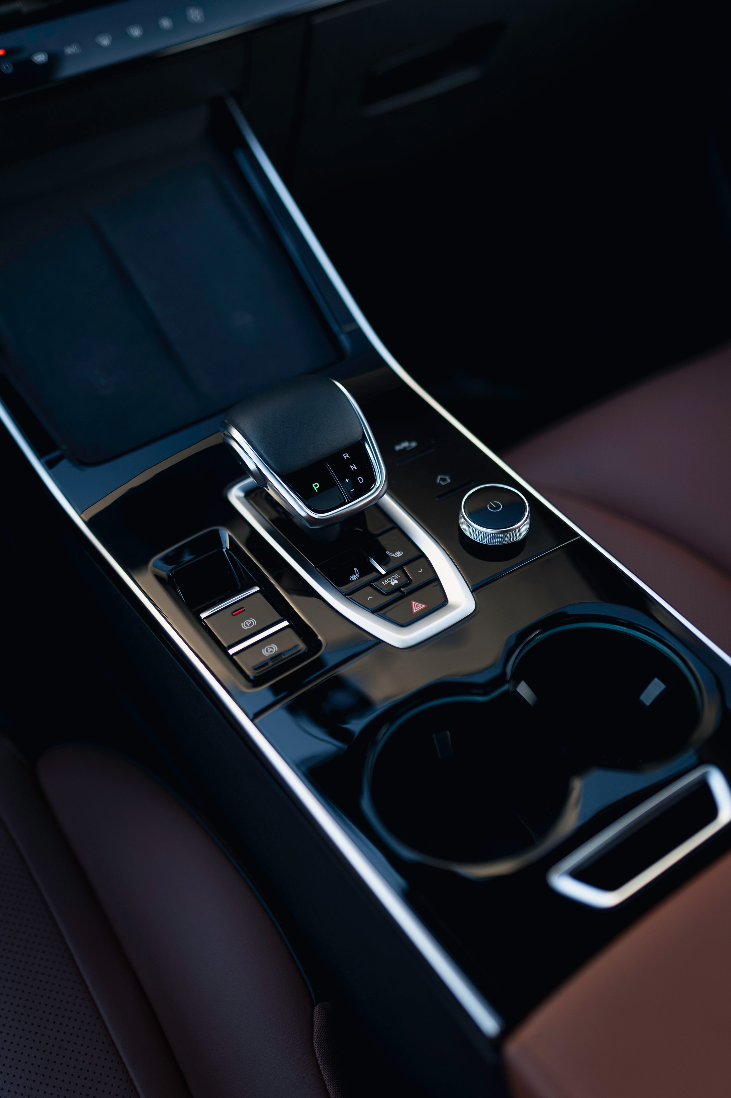 Omoda C5. Чен Станислав | Автомобильный фотограф | Алматы, Казахстан