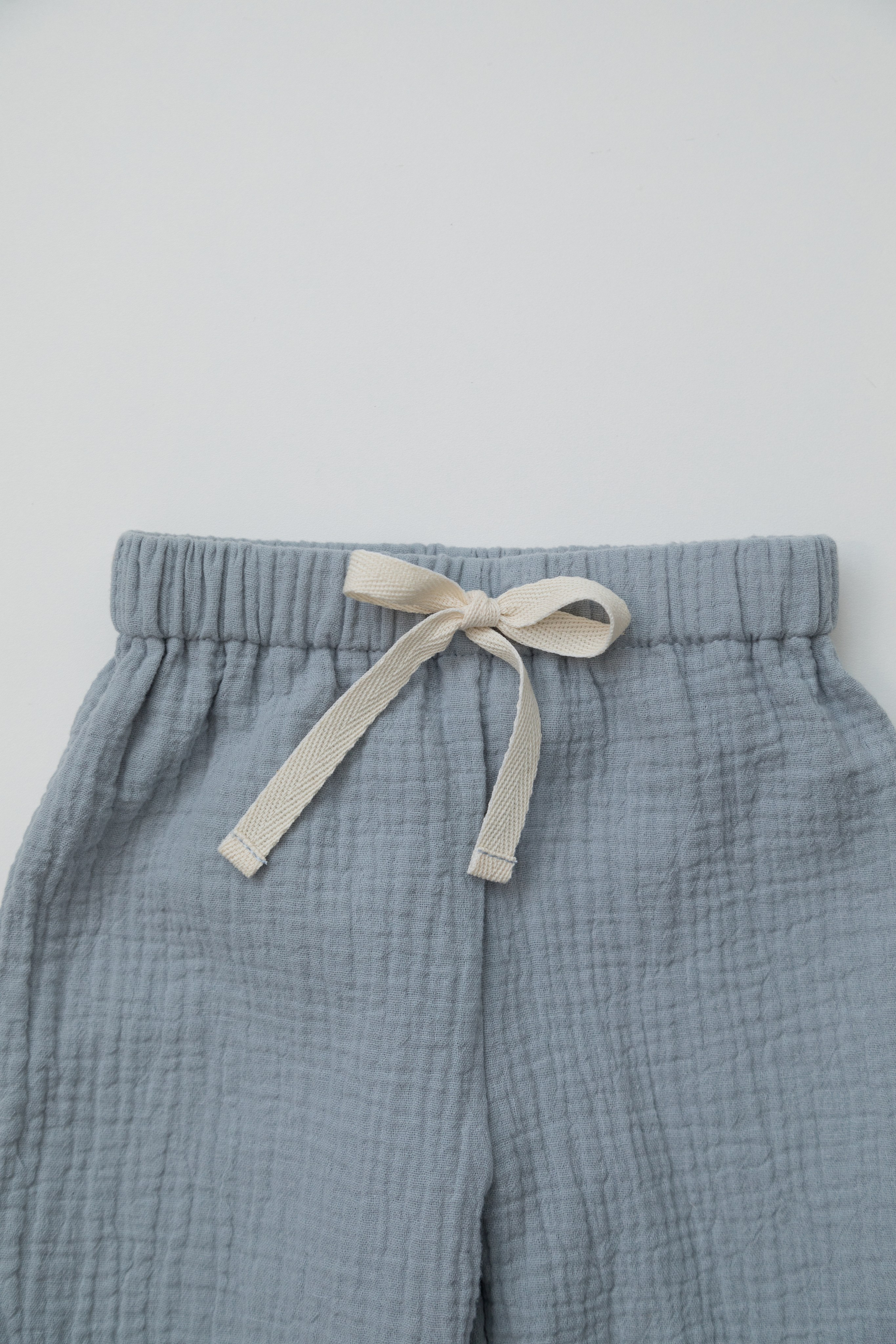 Съемка детской одежды бренда mamalanka для Ozon и соц сетей. Детский и контент фотограф Надя Волкова Санкт-Петербург