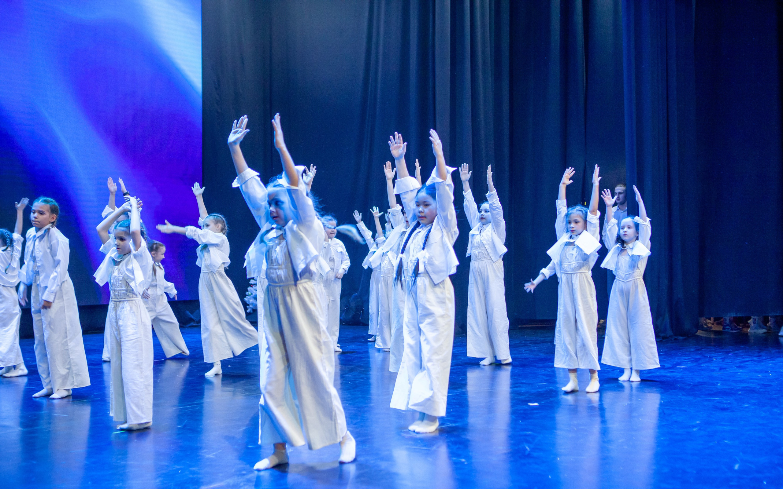 Концерт детской танцевальной школы. Репортажный, семейный, свадебный, портретный фотограф