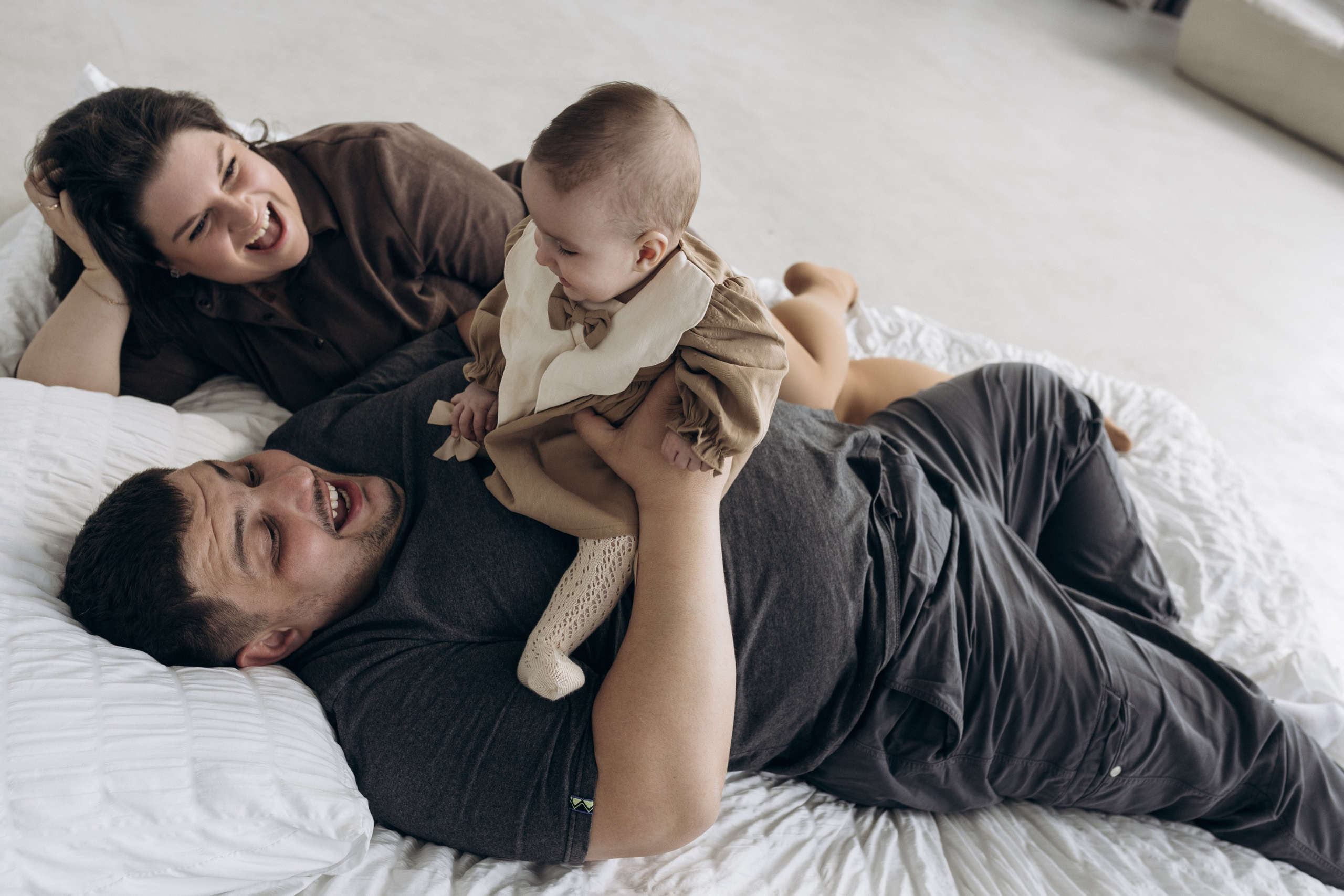 Маша, Виталя и крошка Дашуля. Свадебный и семейный фотограф в Магнитогорске Катя Буряк