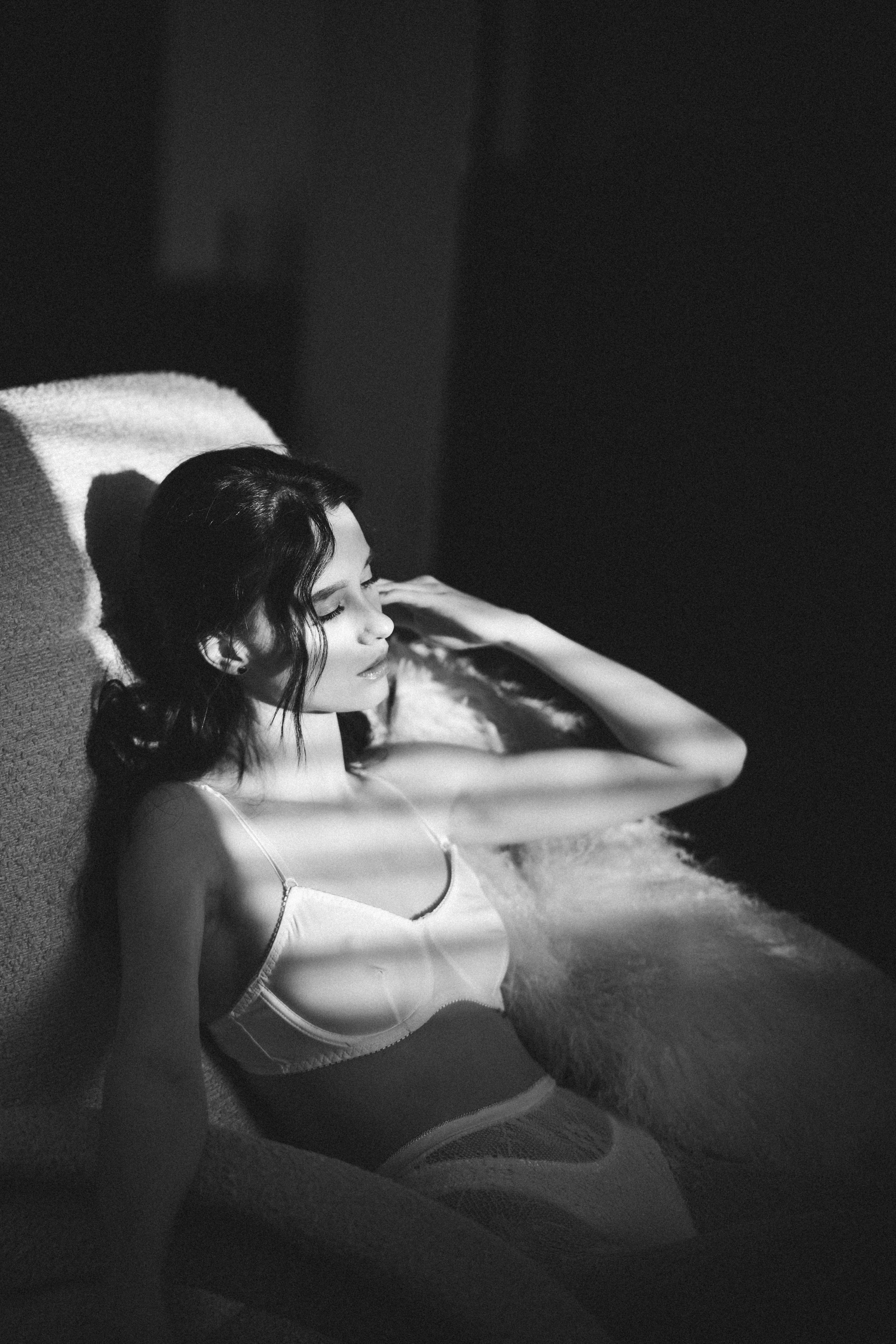 Яна. Главная