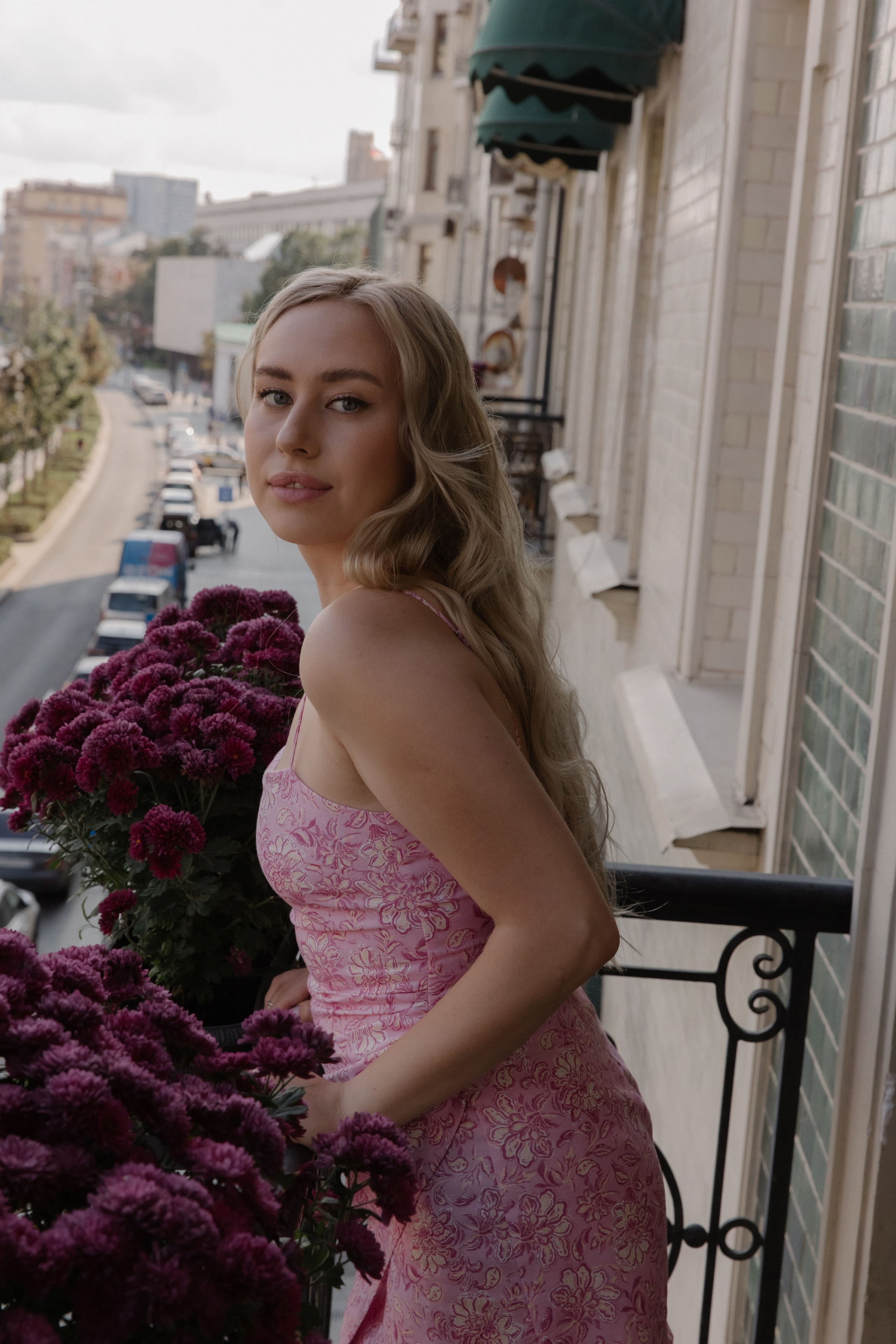 Саша. Фотодень в отеле. Семейный и свадебный фотограф в Москве и Зеленограде Пилипенко Юлия