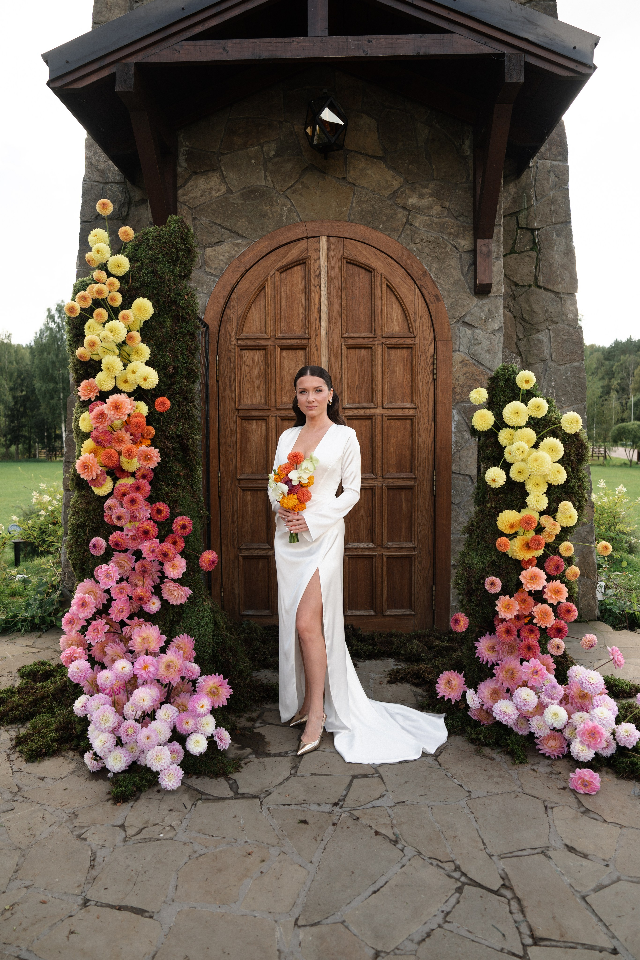 Валерия & Павел. Яркая свадьба в стиле модерн на природе. Свадебный фотограф организатор в Санкт-Петербурге Ассоль Опарина