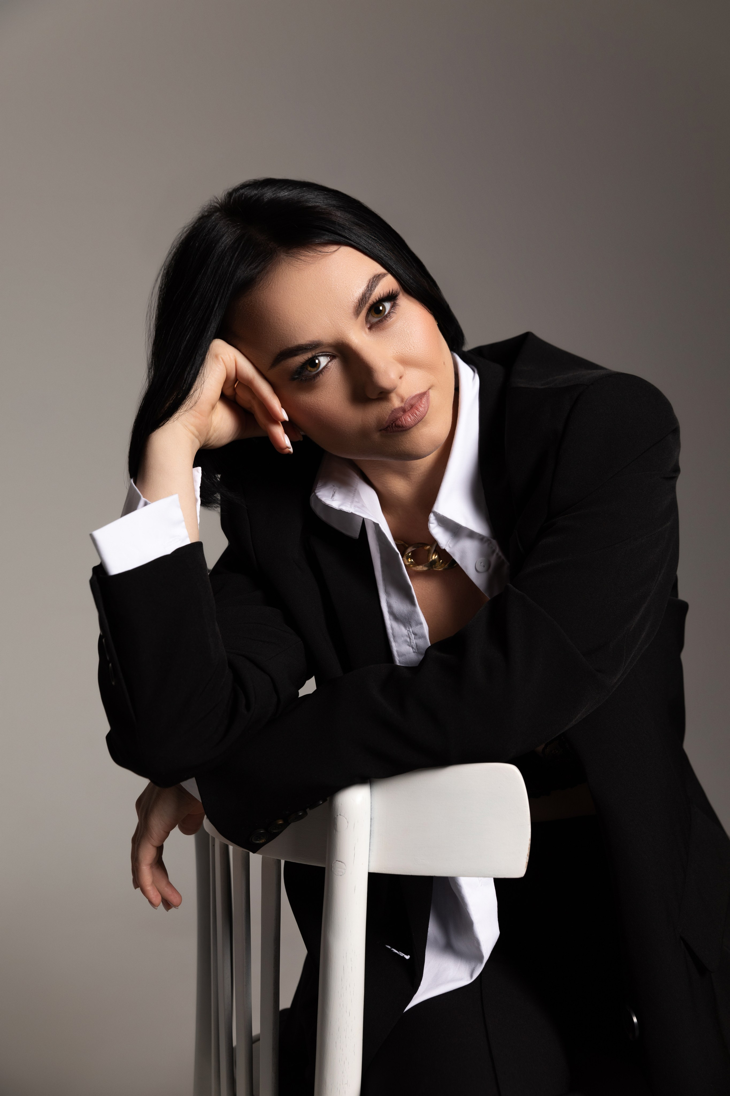 Юлия. Фотограф Мария Щеголькова. Чувственный женский портрет