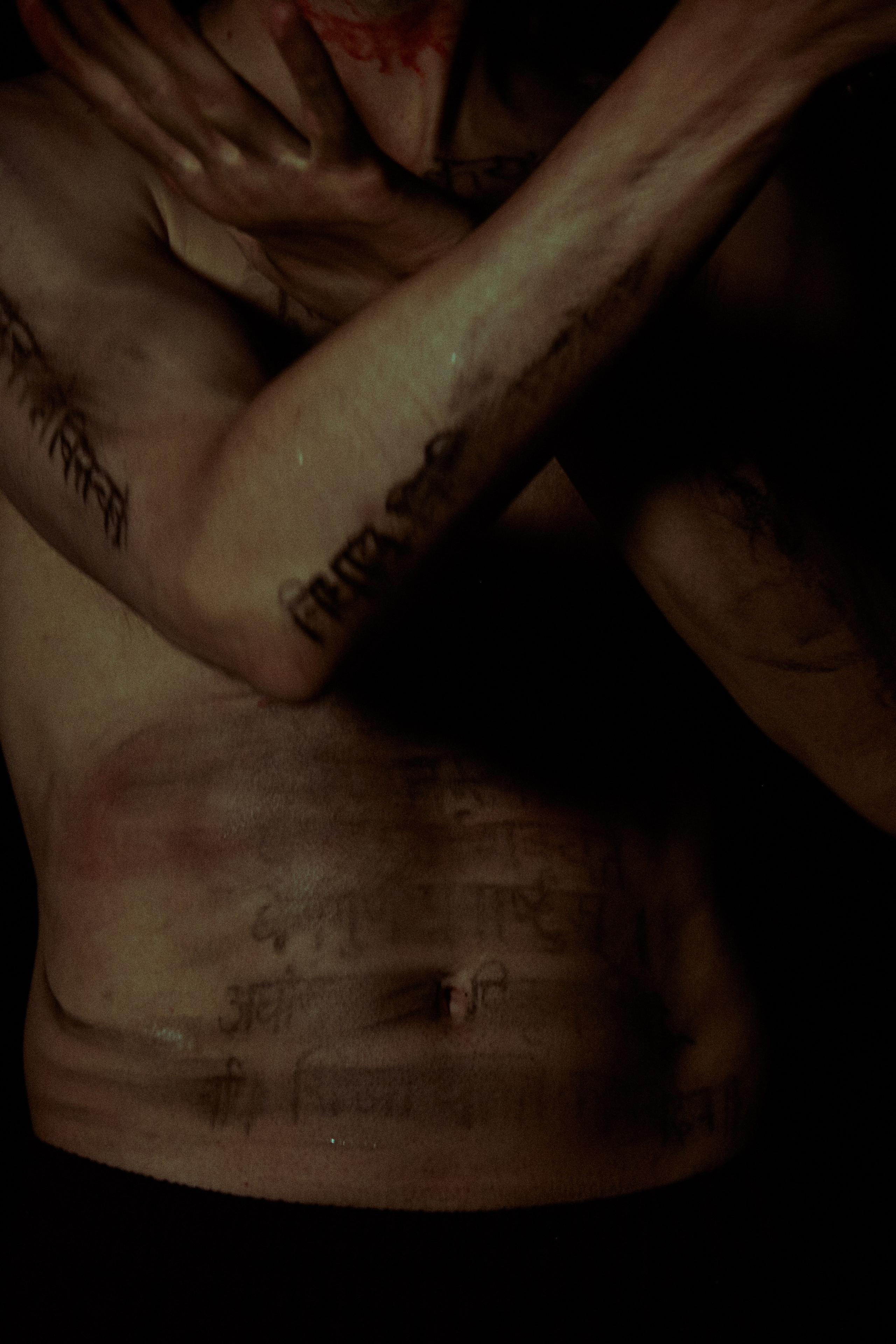 The body as broken manuscript. Фотограф Елизавета Маслова. Москва. Art, Fashion