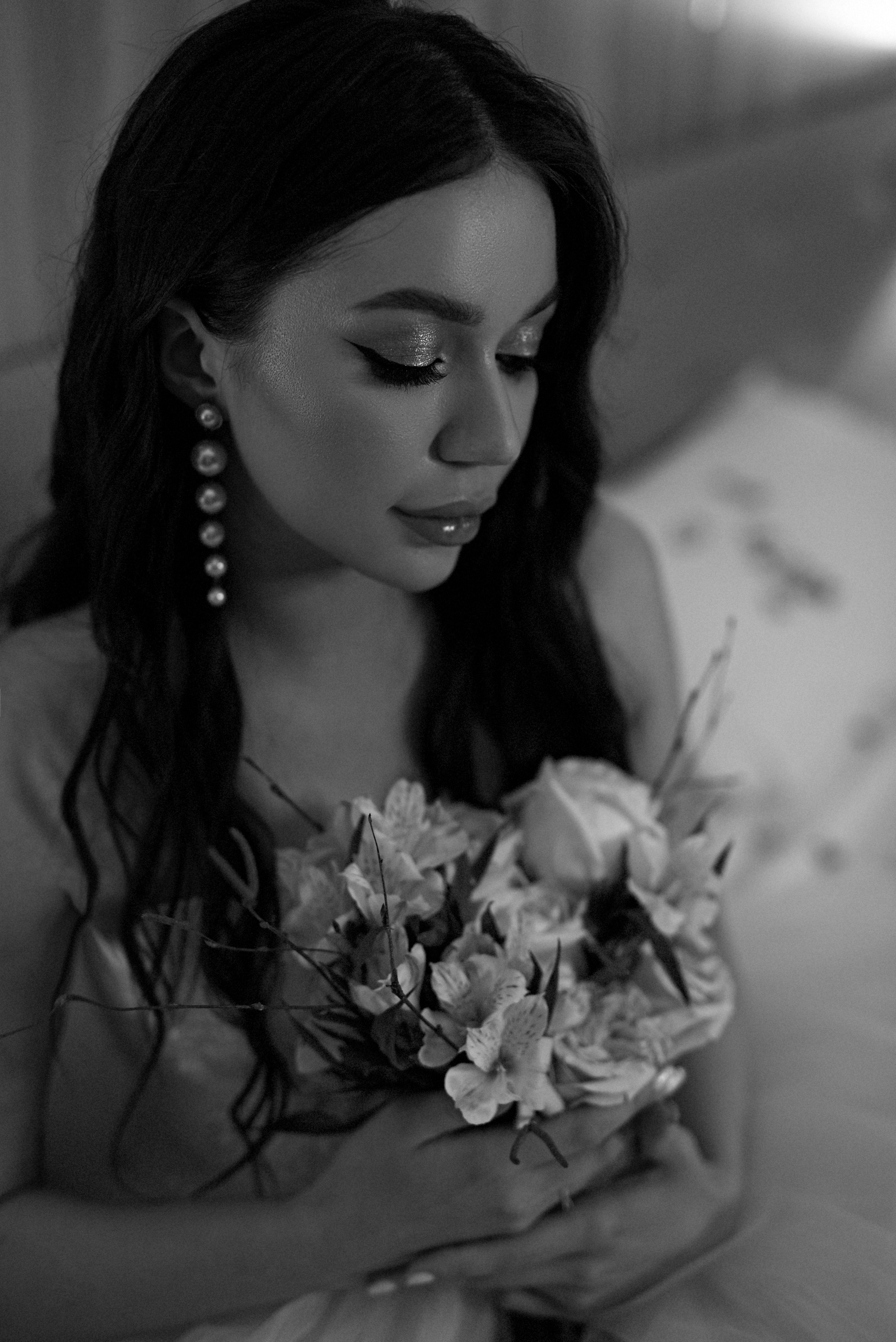 10.04.22 Паша и Кристина ЧБ анонс. Свадебный фотограф Юлия Гусева