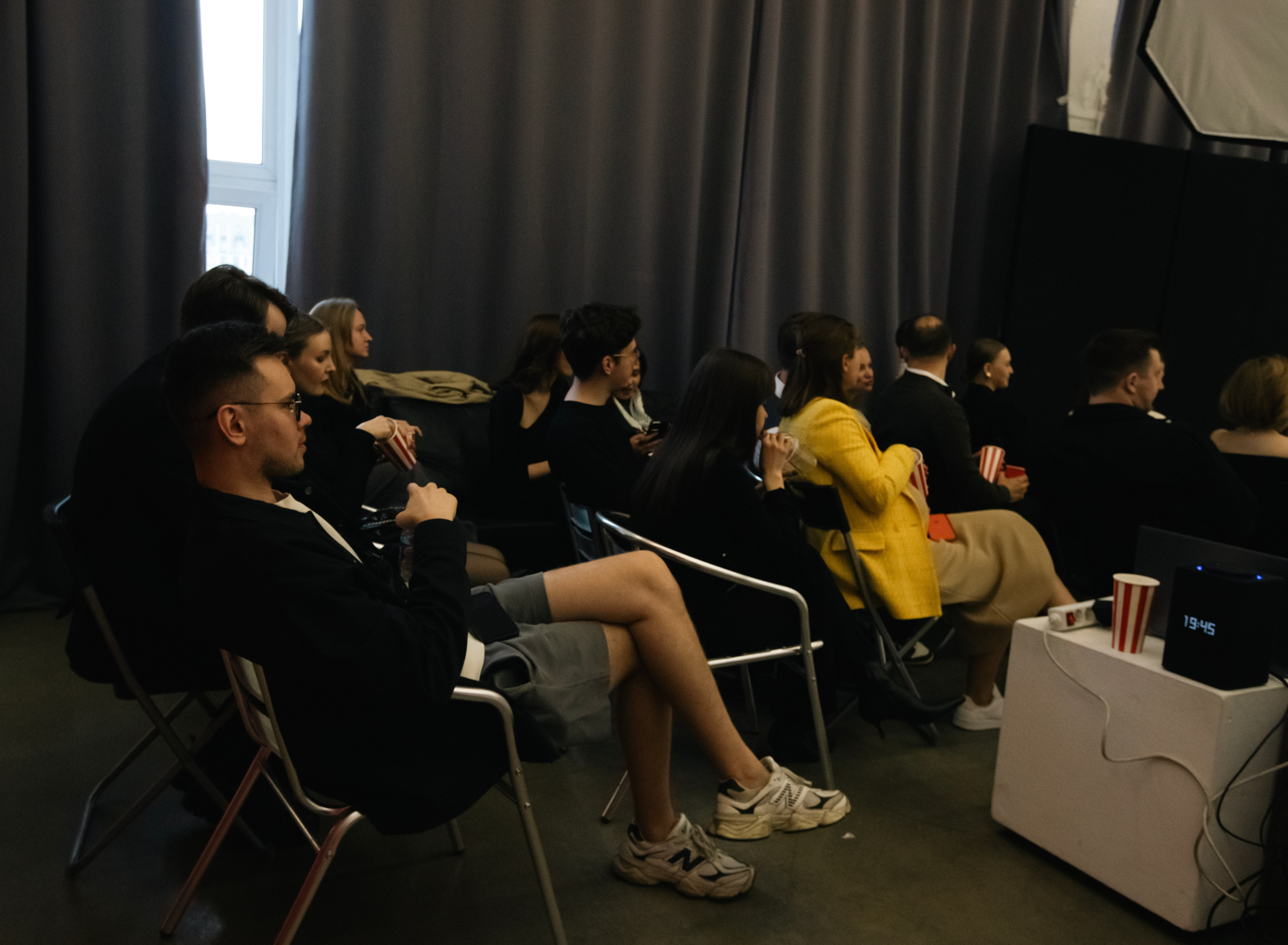 Премьера фильма «Как перестать сомневаться». Главная