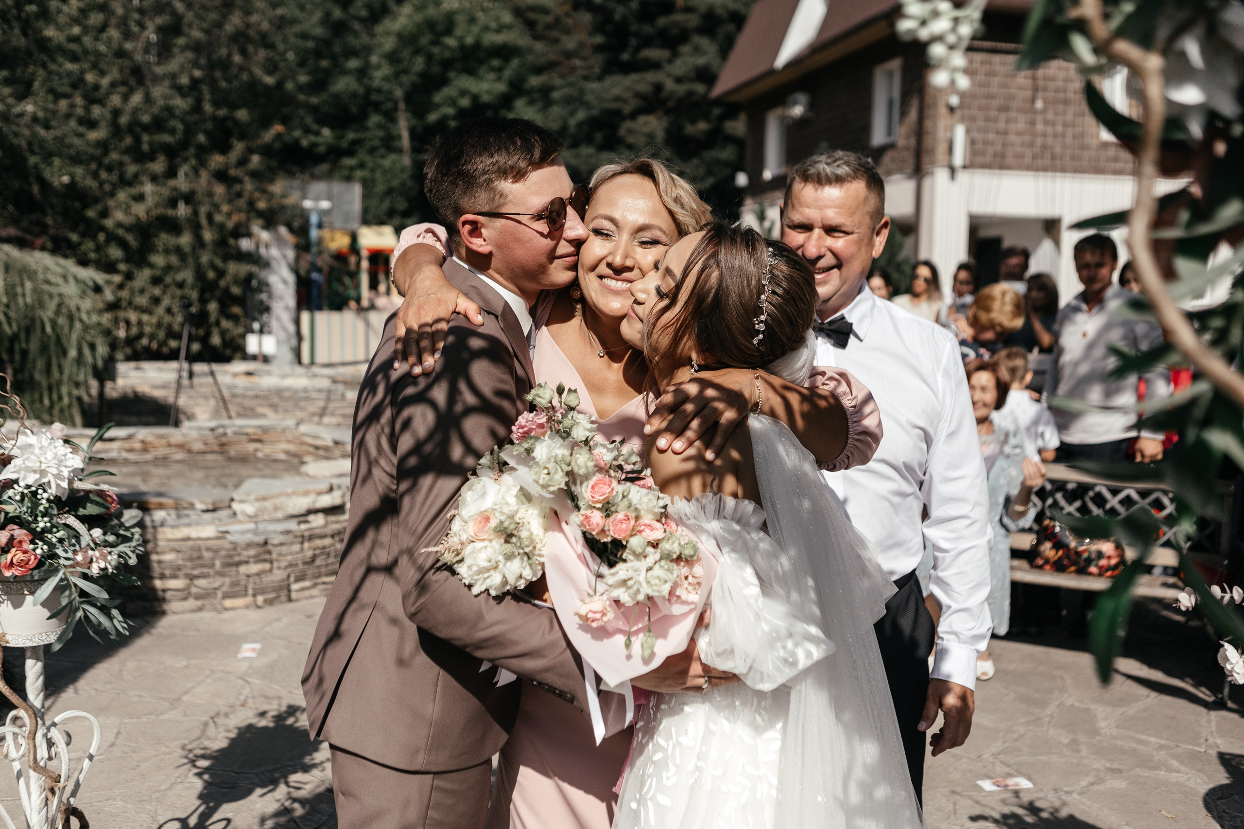Свадебный фотограф Уфа — Руслан ГабдлисламовЖивые эмоции, красивые кадры, воспоминания на всю жизнь.Работаю по всей Республике Башкортоста. Свадебный фотограф Уфа Руслан Габдлисламов