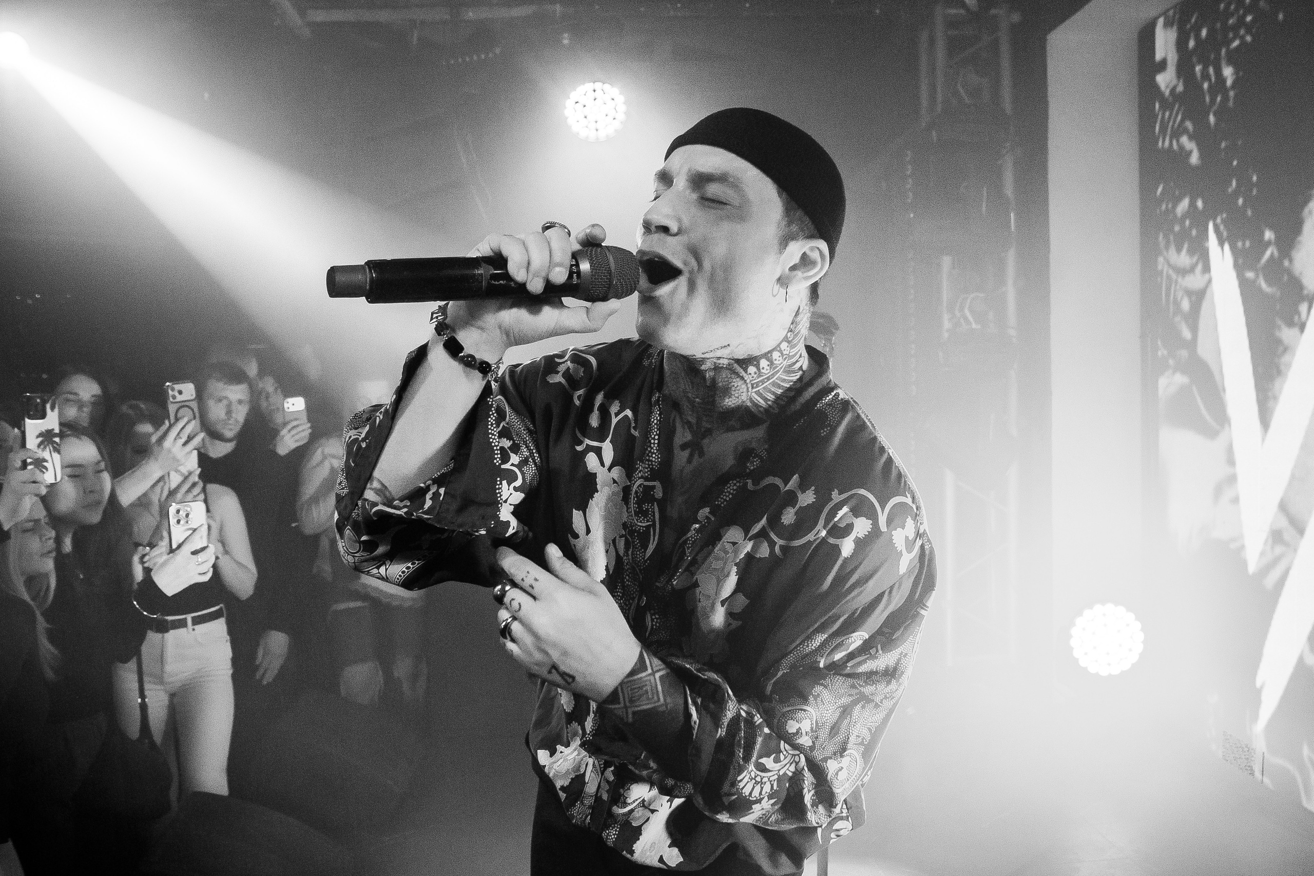 Концерт VA.NO | QUEST PISTOLS SHOW. Репортажный фотограф в Ялте Алексей Семёнов