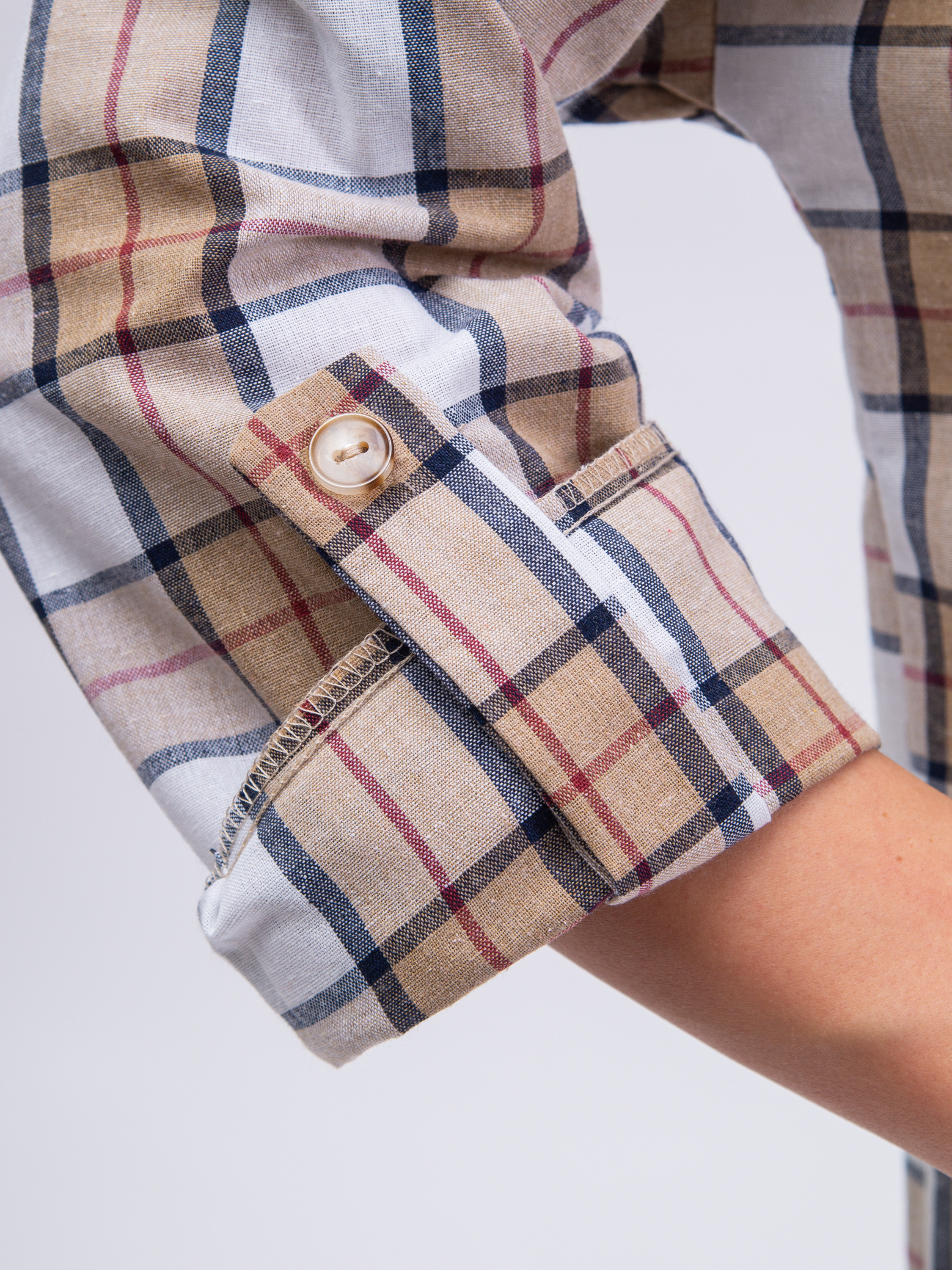 Блузки и рубашки. Фото для маркетплейсов и интернет магазинов Москва