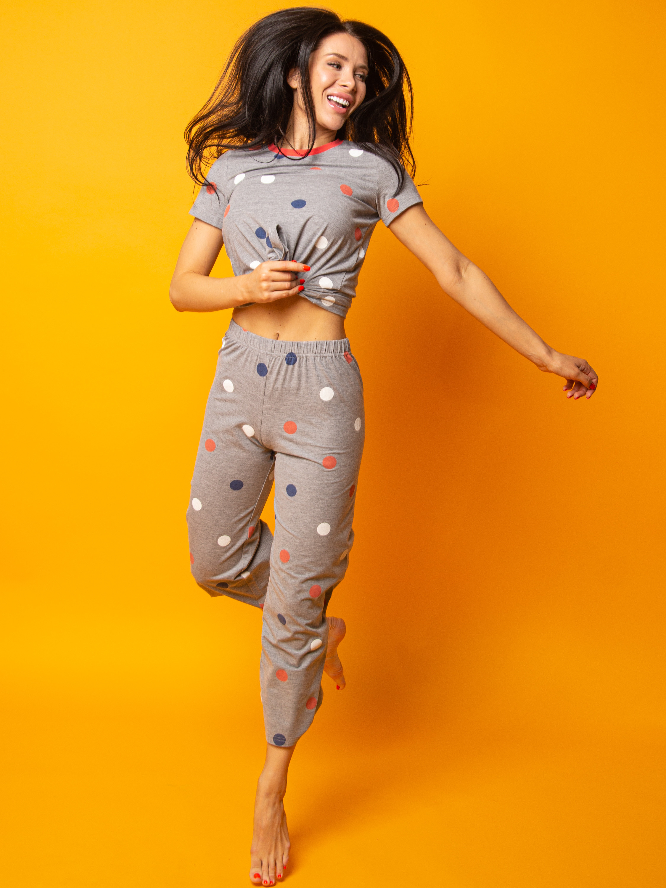 Цветной фон. Фото для маркетплейсов и интернет магазинов Москва