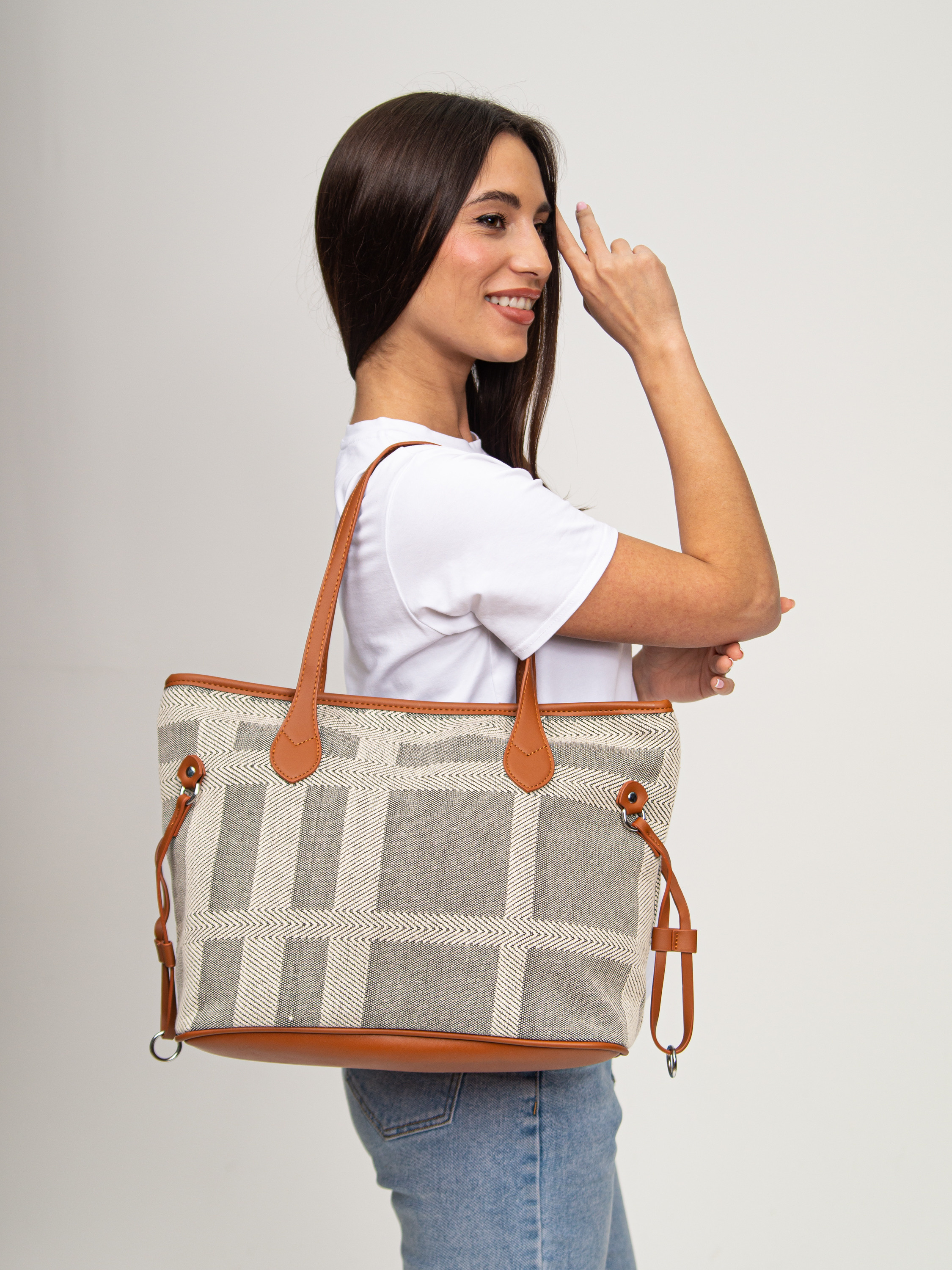 Сумки и портфели. Фото для маркетплейсов и интернет магазинов Москва