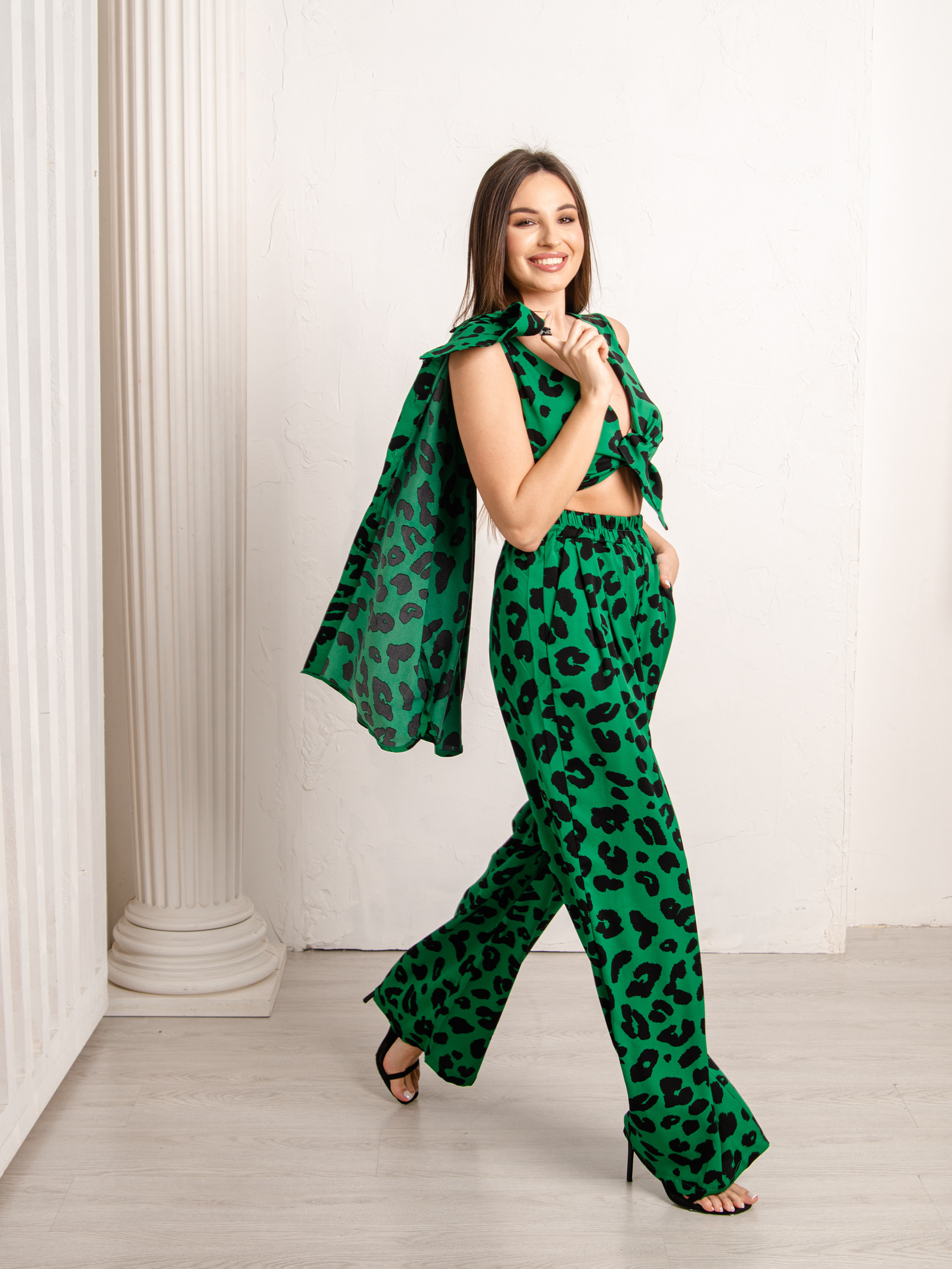 Комплекты одежды / домашние костюмы. Фото для маркетплейсов и интернет магазинов Москва