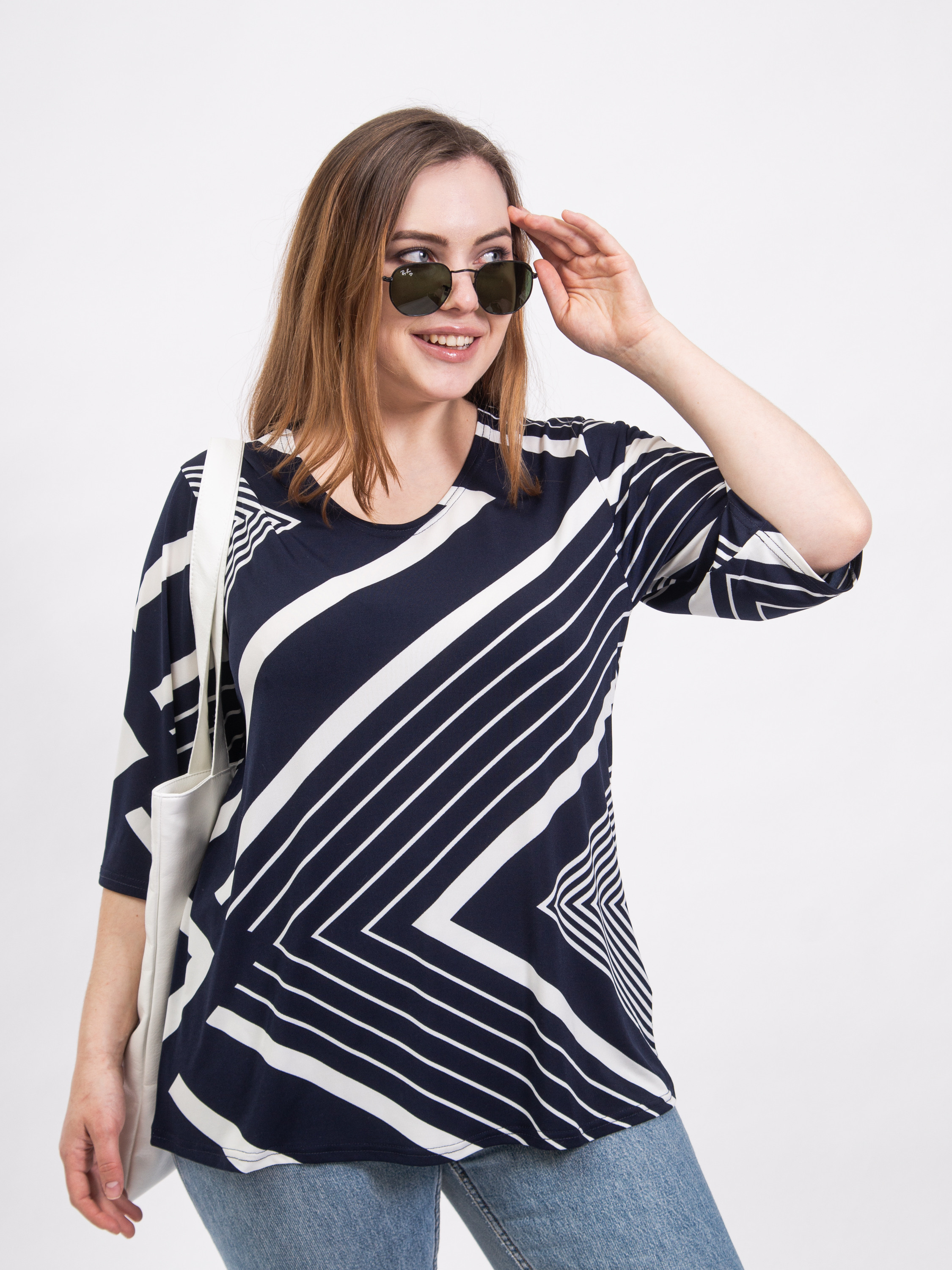 Блузки и рубашки. Фото для маркетплейсов и интернет магазинов Москва