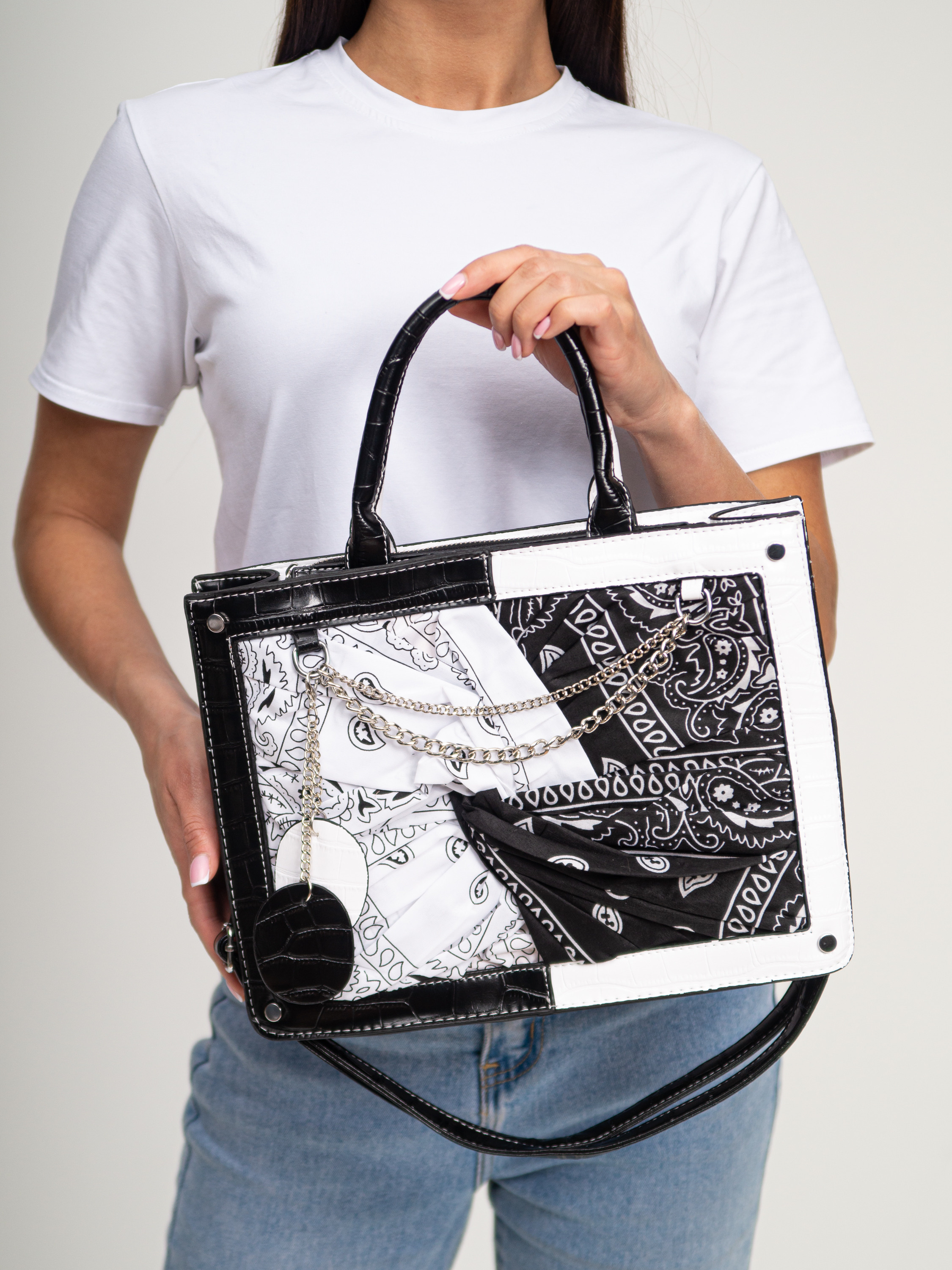 Сумки и портфели. Фото для маркетплейсов и интернет магазинов Москва