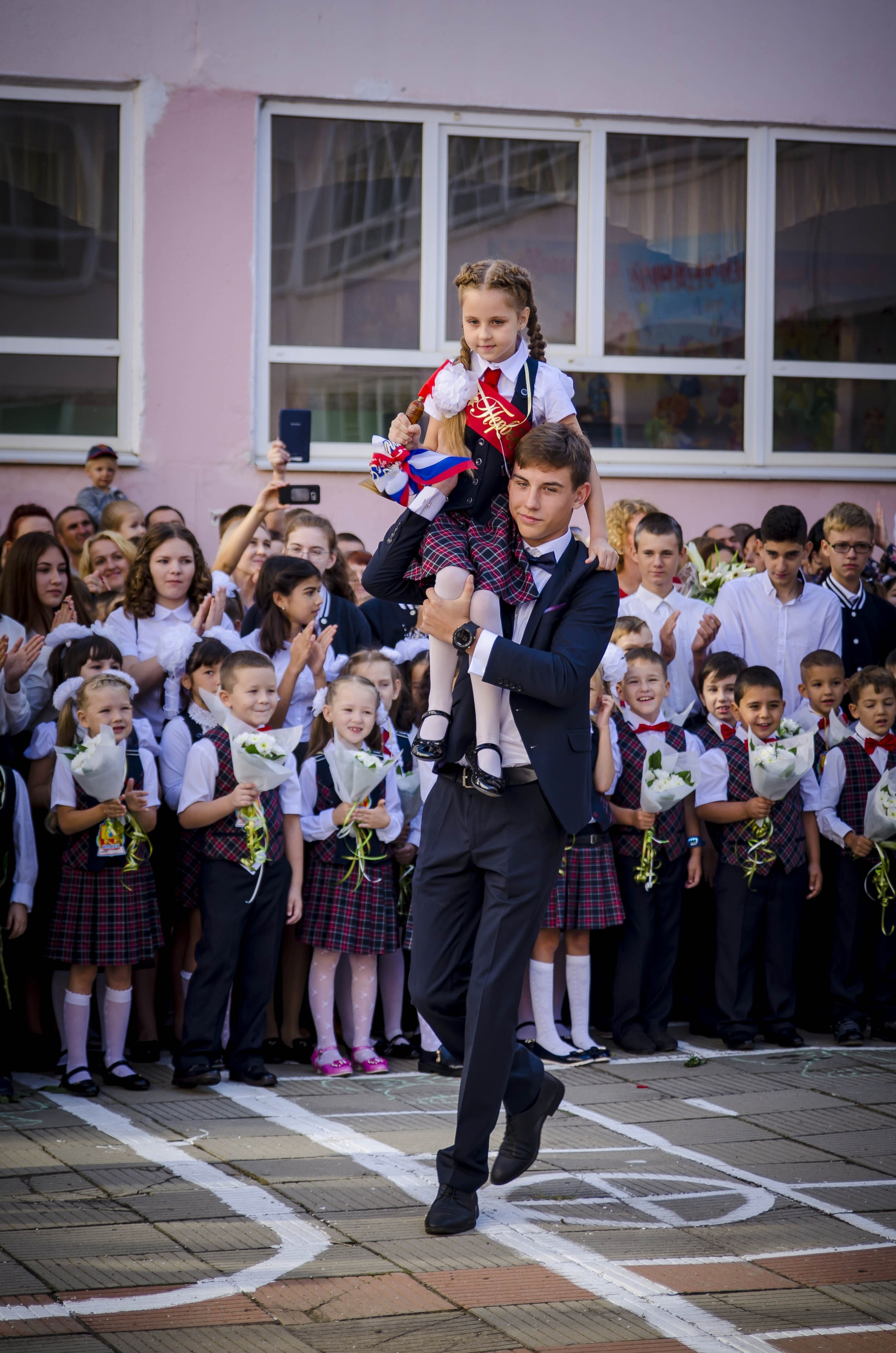 Школьная фотография. Арт студия «Пегас». Фото- и видео- съемка