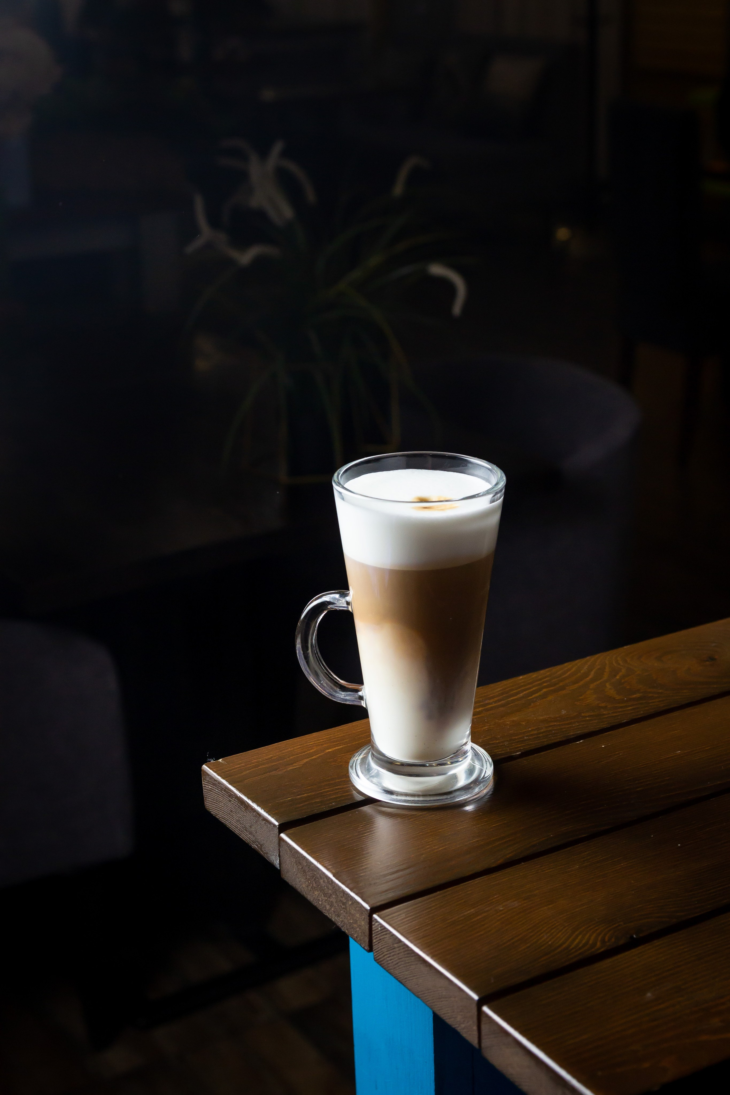 Бар. Александр Стряпунин — предметный фотограф в Улан-Удэ