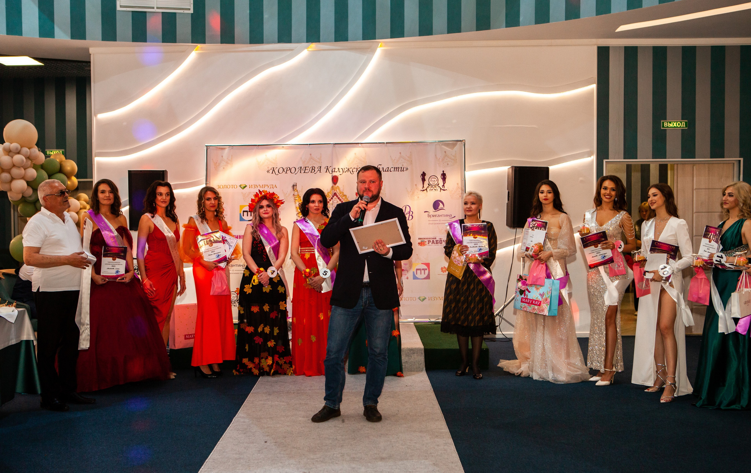 Королева Калужской области. Репортажный, семейный, свадебный, портретный фотограф