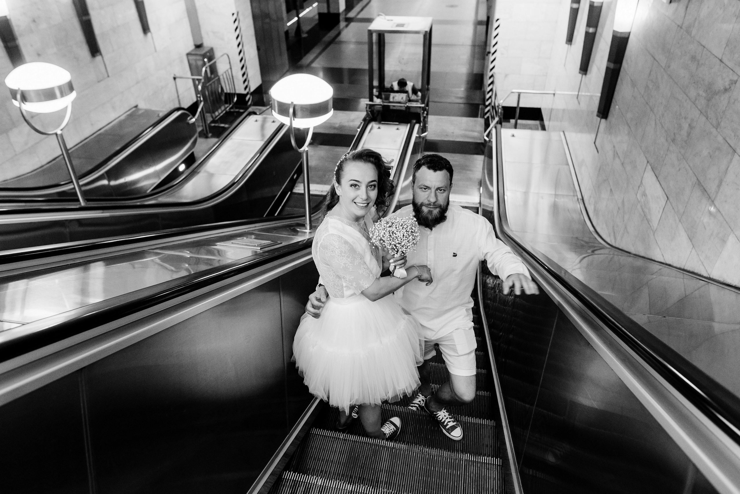 Свадьба на стадионе Спартак Лукойл Арена, свадьба на Северном речном вокзале, свадьба в метро, новые адреса счастья. Свадебный и семейный фотограф Екатерина Иванова
