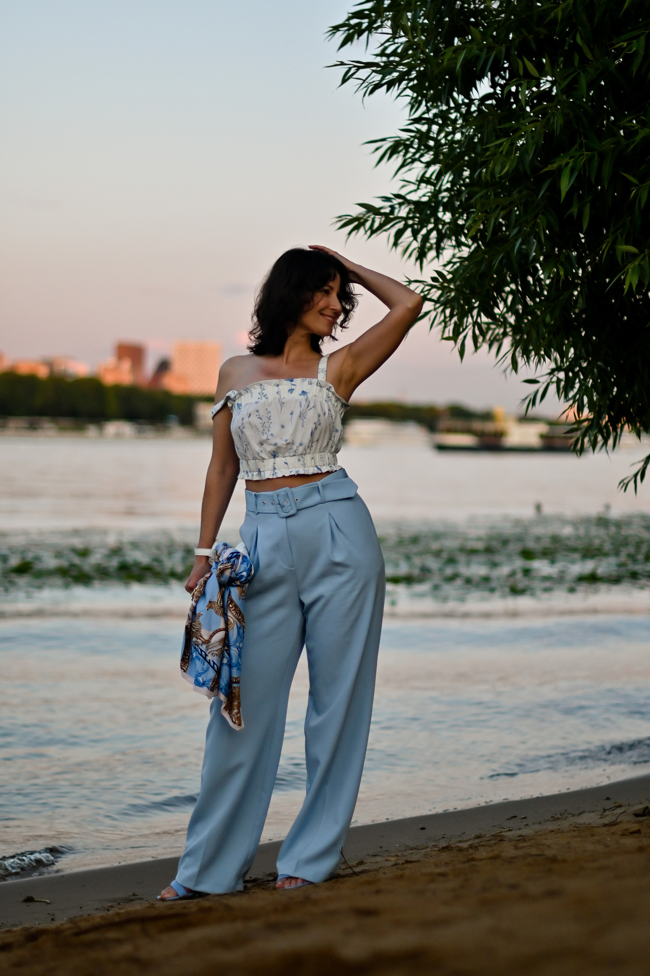 LUSYA. Фотограф для бизнесконтента, репортажей и семейного альбома в Москве