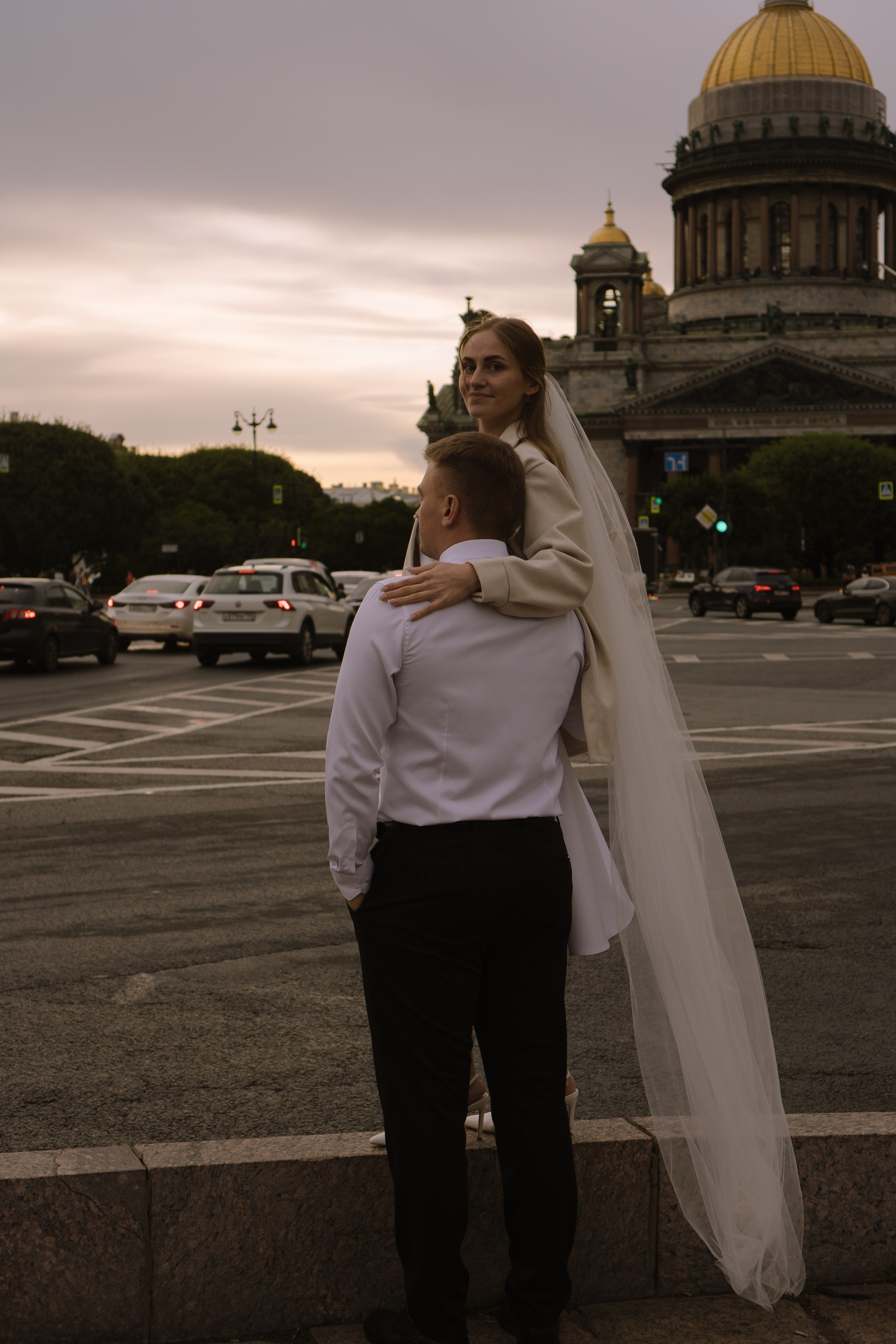 СВАДЕБНАЯ СЬЕМКА С ИСАКИЕВСКИМ СОБОРОМ, АСТОРИЯ И ЗАКОНОДАТЕЛЬНОЕ СОБРАНИЕ. Профессиональный фотограф, Санкт-Петербург — Виктория Богомолова