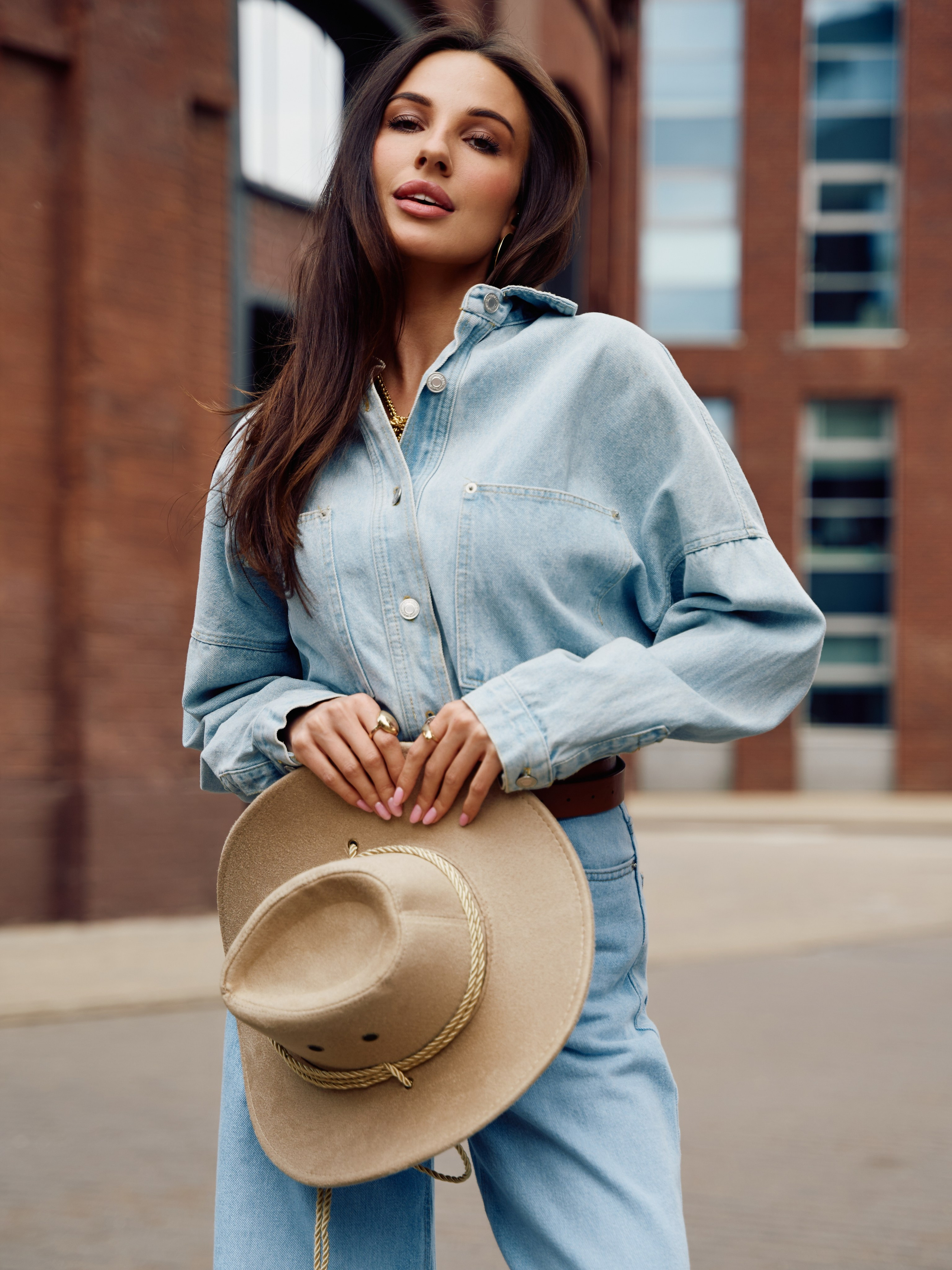 Шляпа. Фотограф для маркетплейсов в Москве