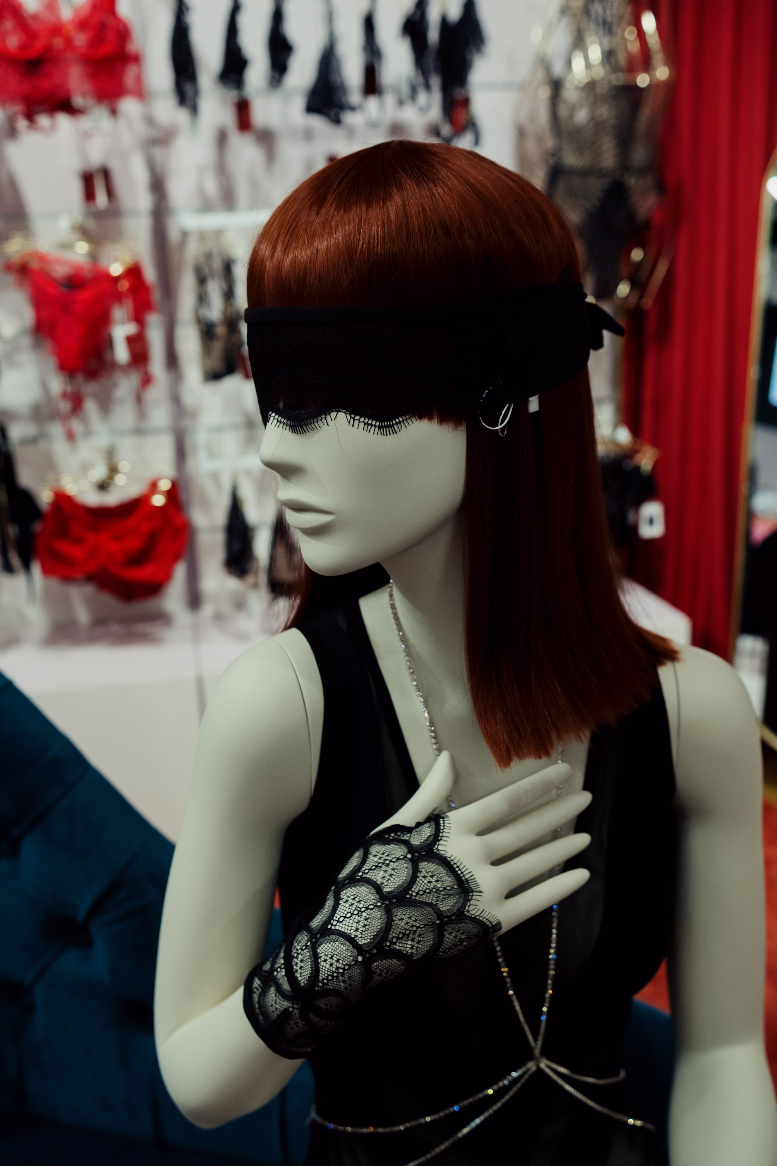 SCANDALE MANIERE. Репортажный и портретный фотограф в Москве Илья Спиридонов