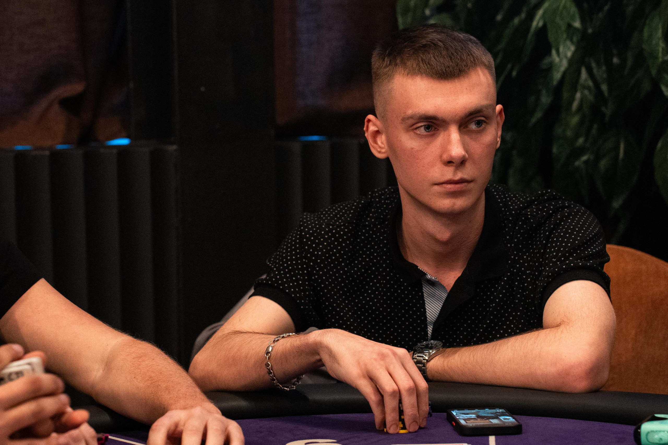 Joker Poker Club 01.03.2026. Коммерческий и художественный фотограф и видеограф в Москве Арсений Тургенев