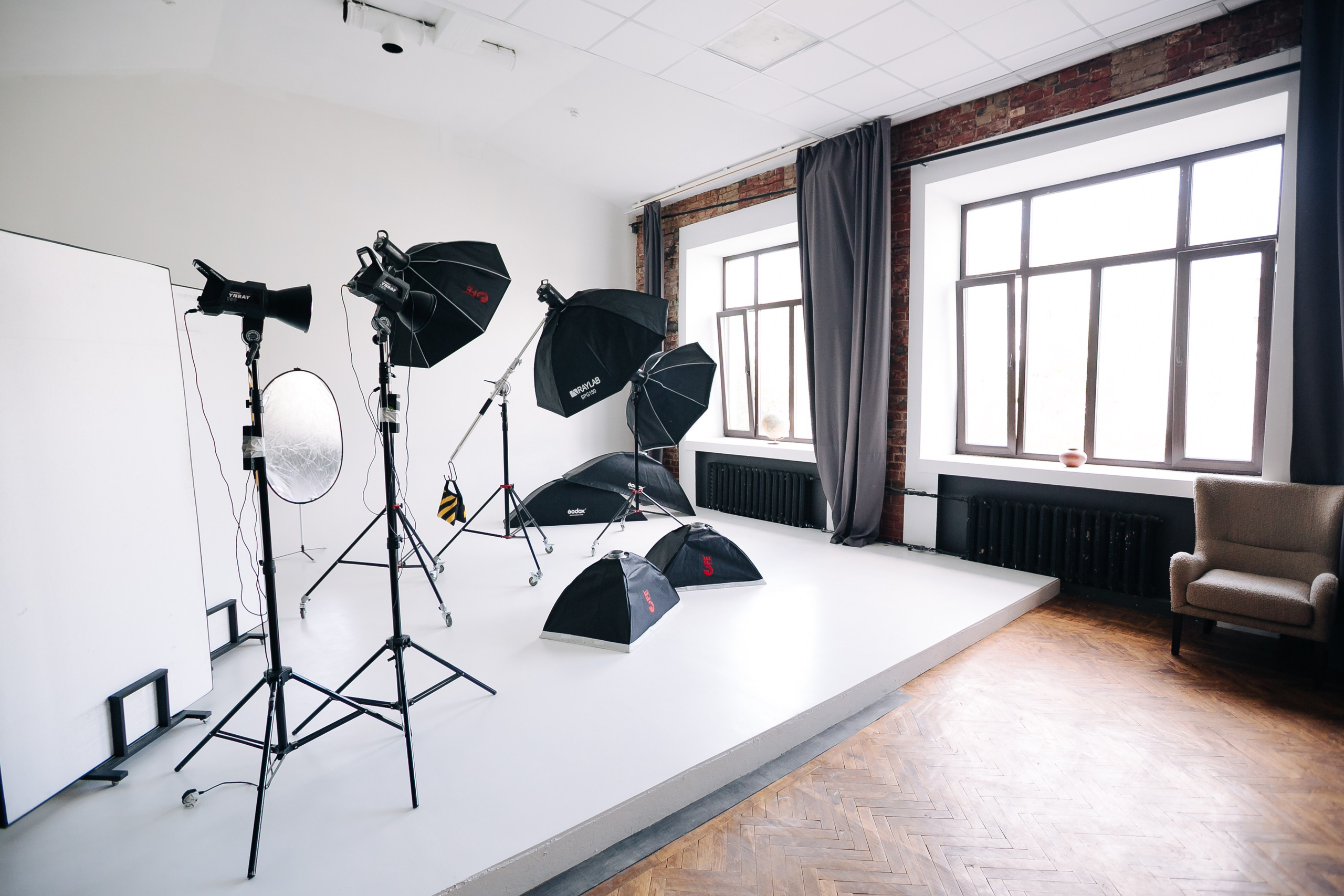 Фотостудия и Автопортретная в Самаре | ИМПУЛЬС