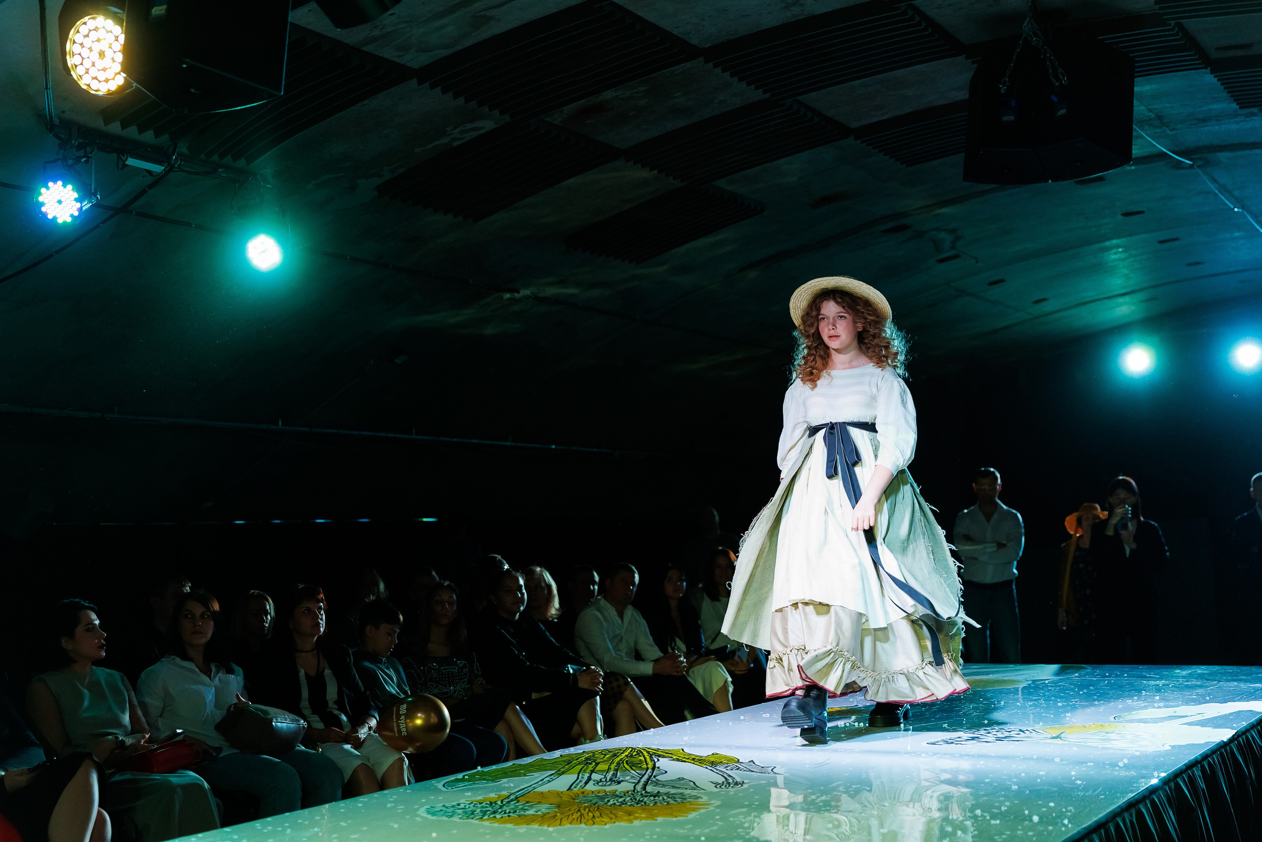 Показ Надежды Шибиной от журнала «Жираf». Фотограф Новосибирск — Наталья Гресь