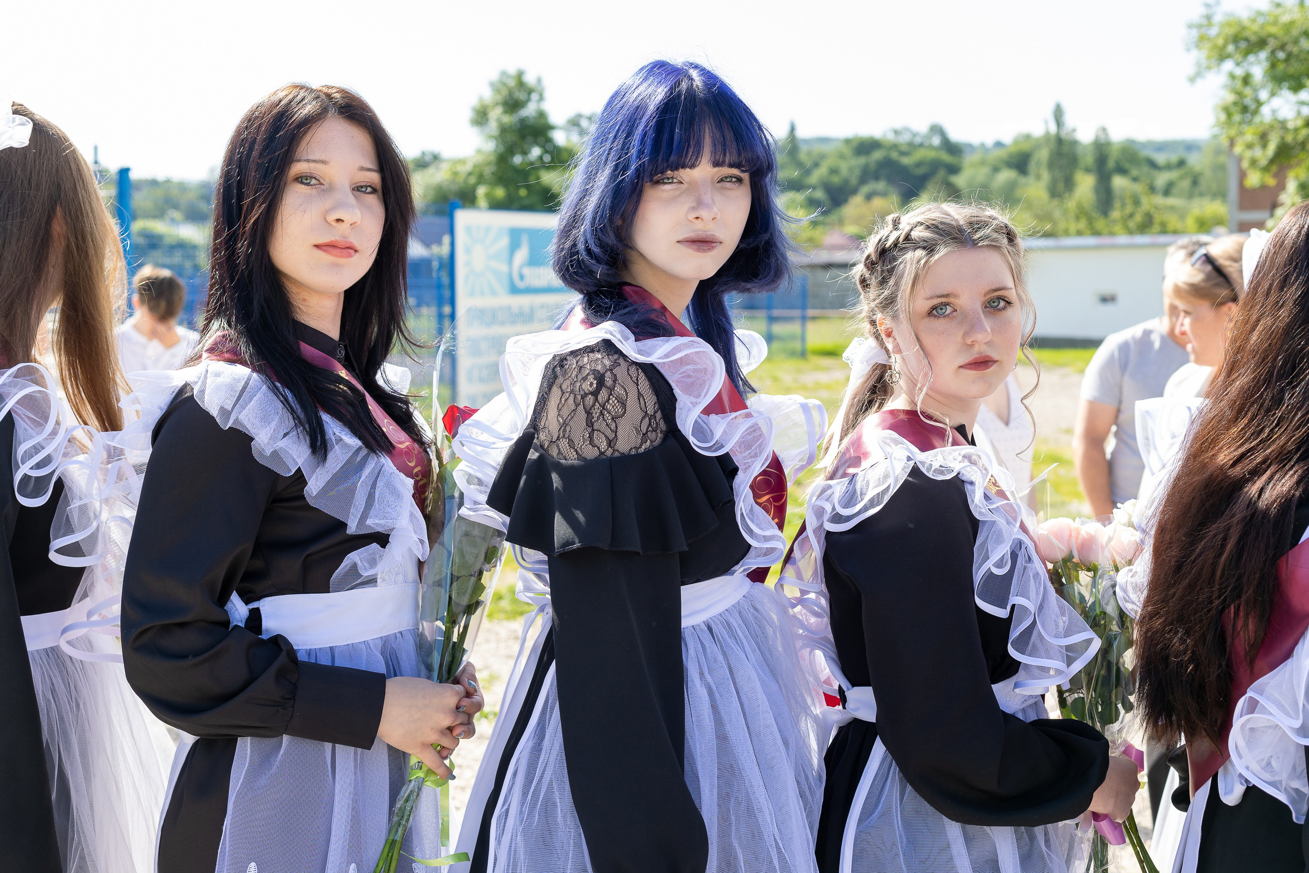 Последний звонок. Выпускные альбомы Майкоп, Краснодар Елена Золотарева