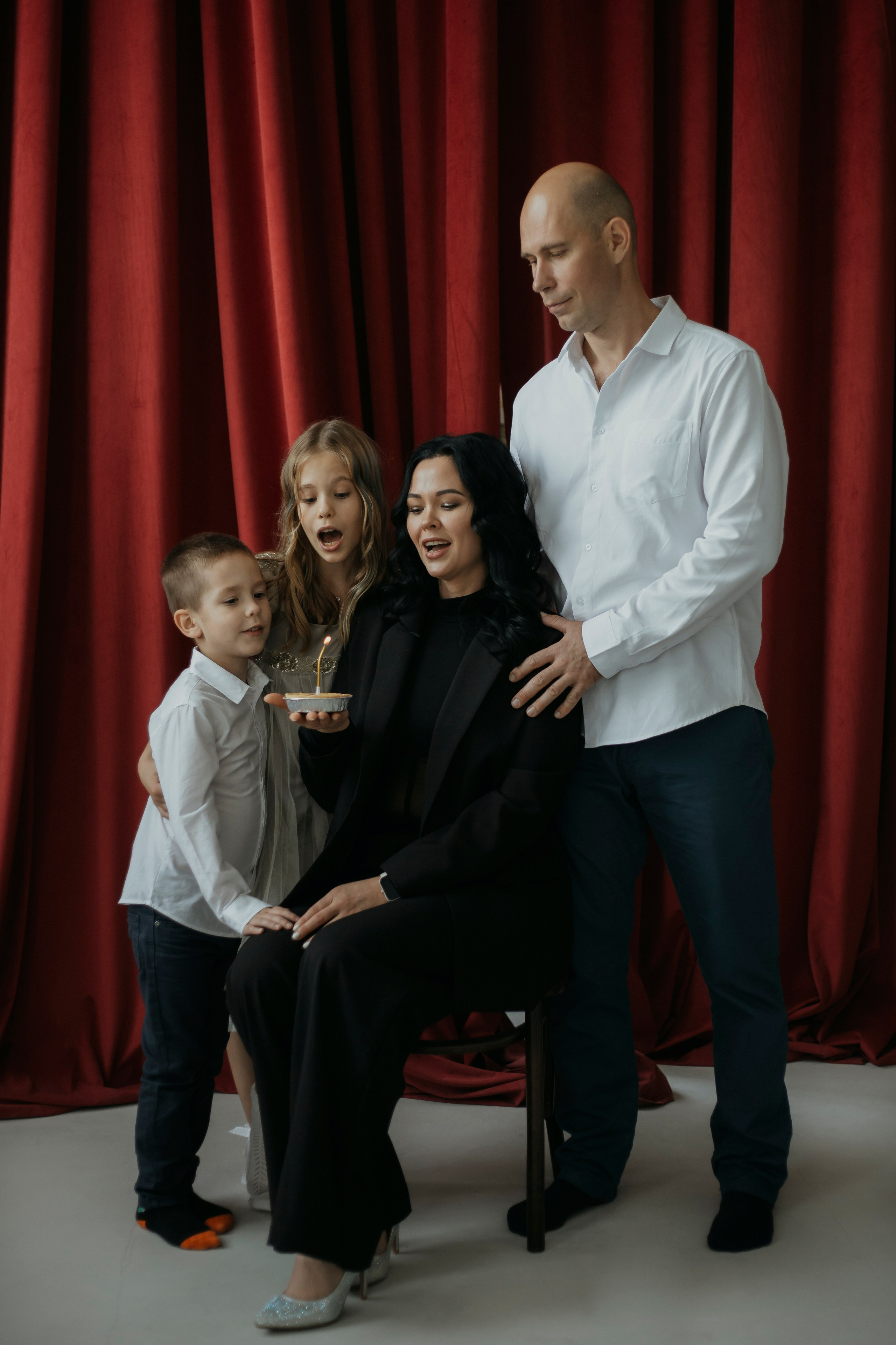 Студийная семейная фотосессия. Семейный и детский фотограф в Рязани Васюгова Мария