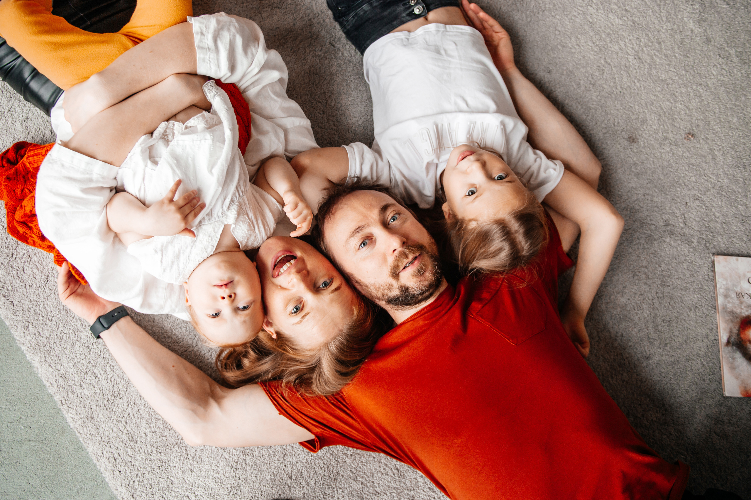 Новогодняя фотосъемка в студии Light studio. Свадебный и семейный фотограф в Минске Александра Божок