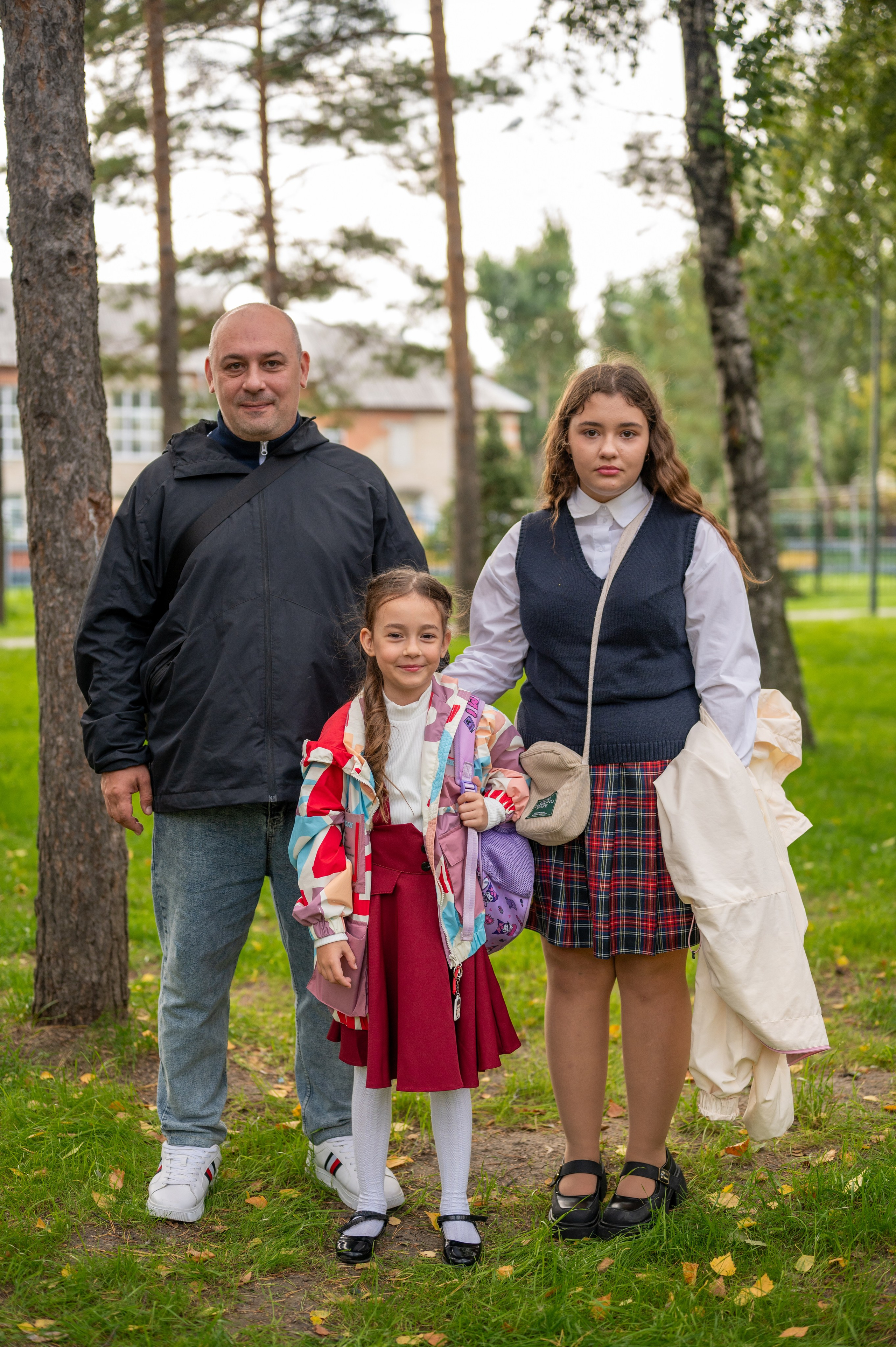 1 сентября 16 гимназия 2 класс (линейка + в классе+ на улице). Фотограф новорожденных, семейный детский в Тюмени Татьяна Морозова