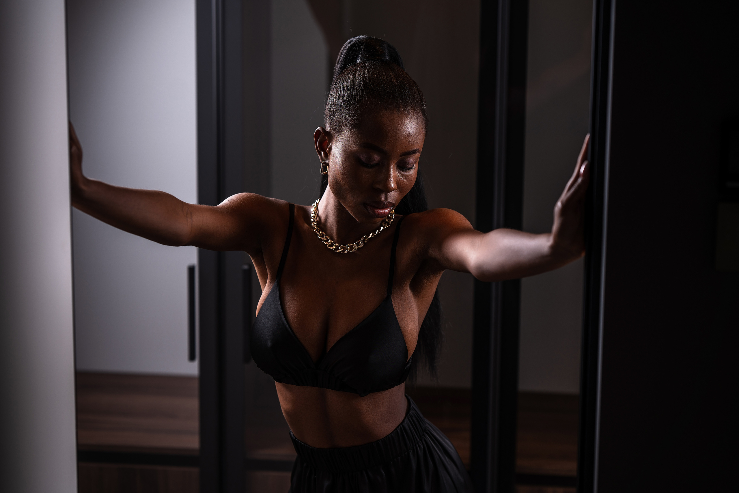 Сьемка для маркетплейсов Красная поляна. Фотограф Сочи